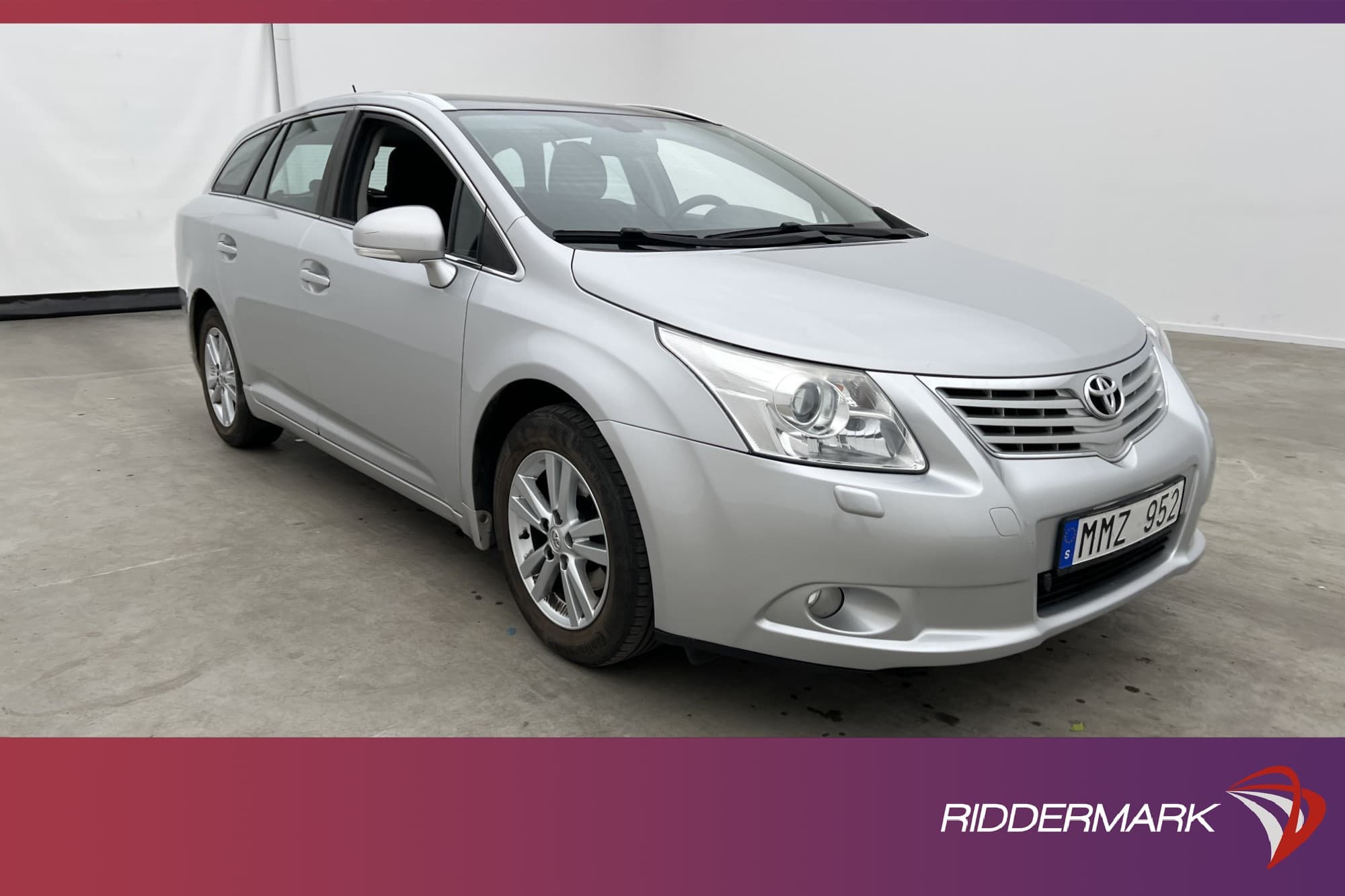 Toyota Avensis 1.8 Valvematic 147hk