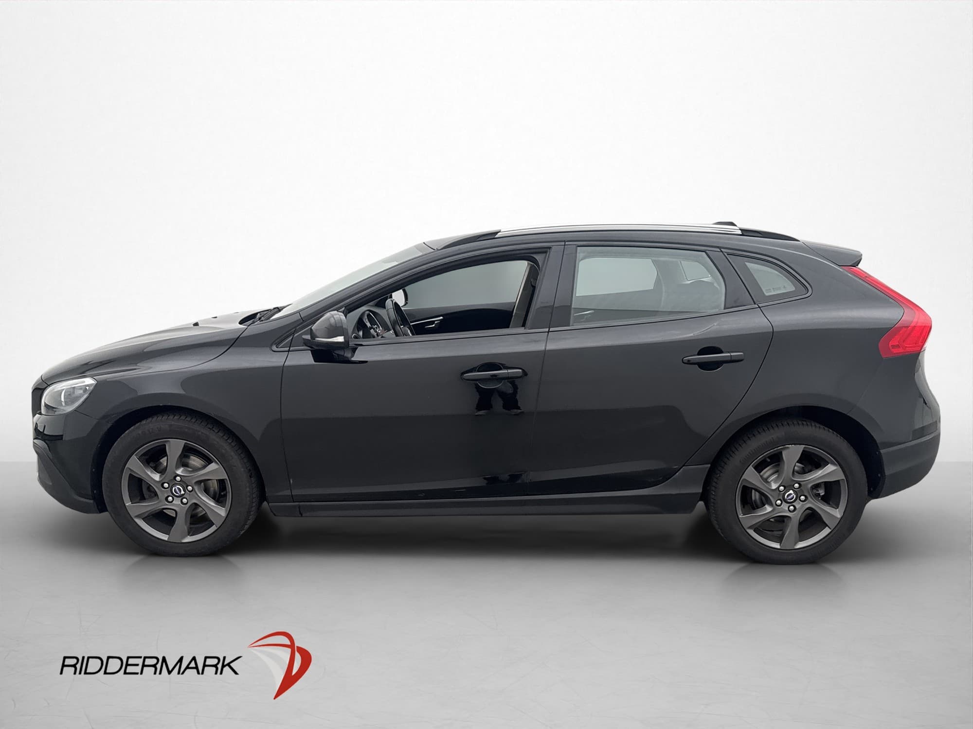 Volvo V40 Cross Country D2 Momentum VOC Värmare Halv-Skinn
