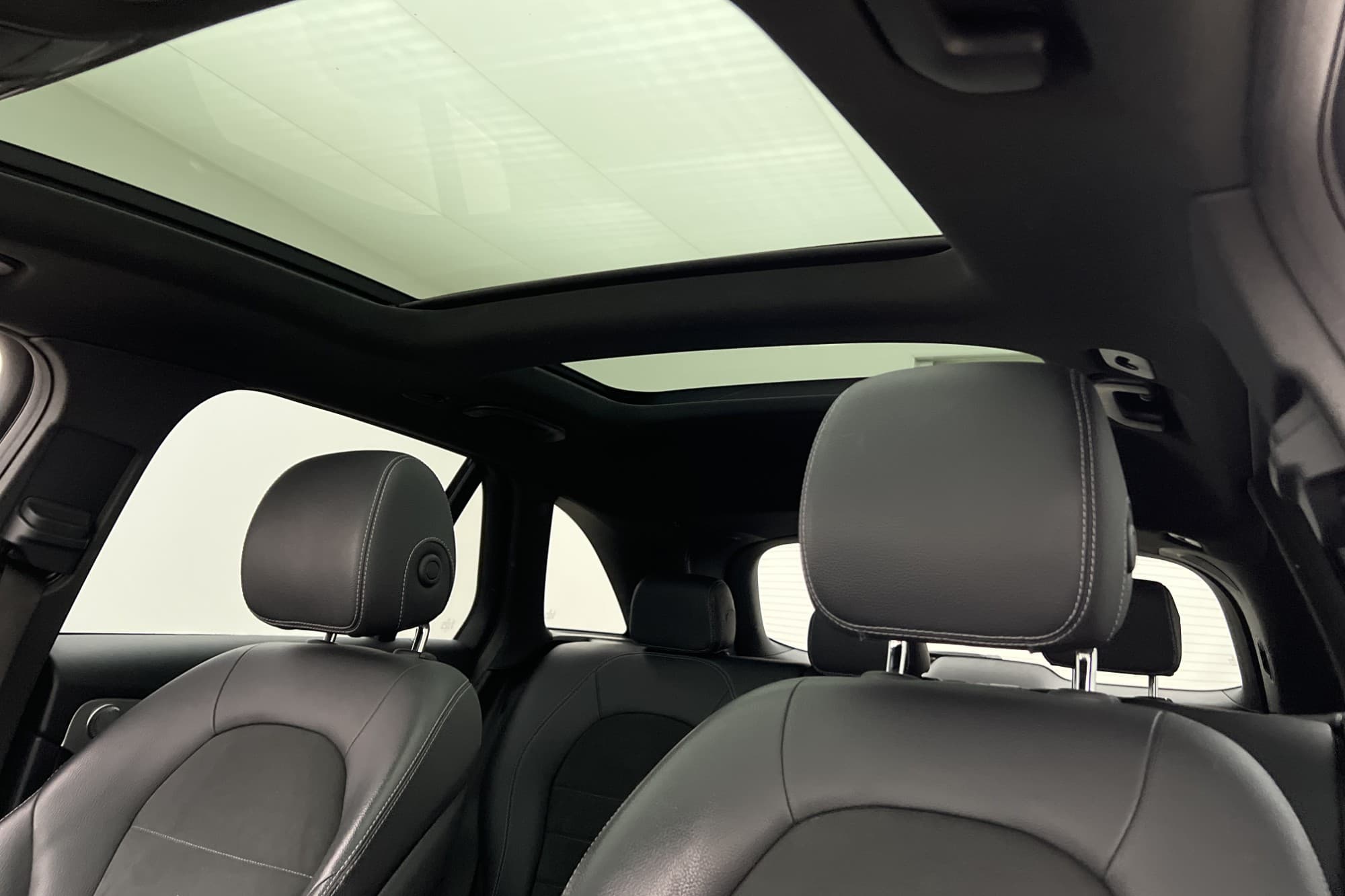 Mercedes-Benz GLC 220 d 4M AMG Pano Burm Kamera Dragkrok