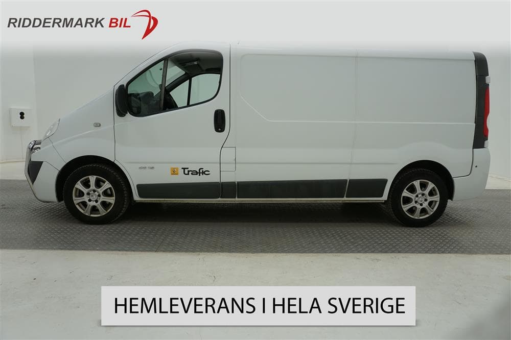 Renault Trafic 2.0dCi 115hk L2 3sits Nav Drag Värmare 