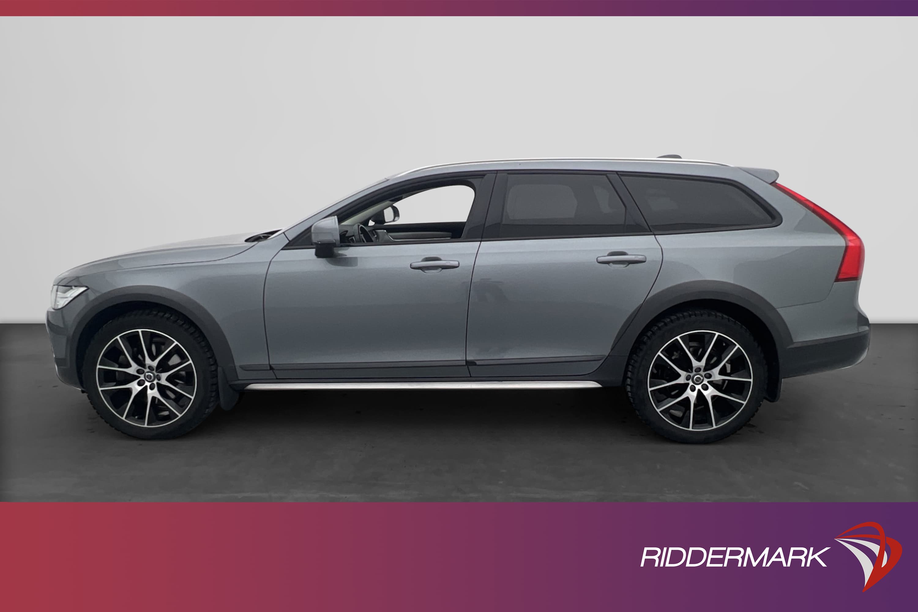 Volvo V90 Cross Country T5 AWD Pro