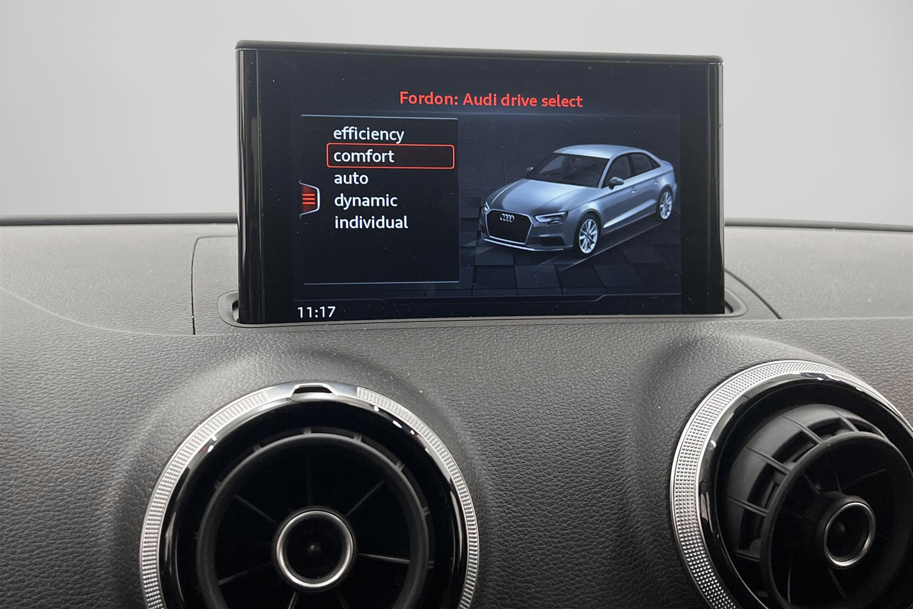 Audi A3 Sedan 2.0 TDI 150hk S-Line Värmare PDC 0,44l/mil