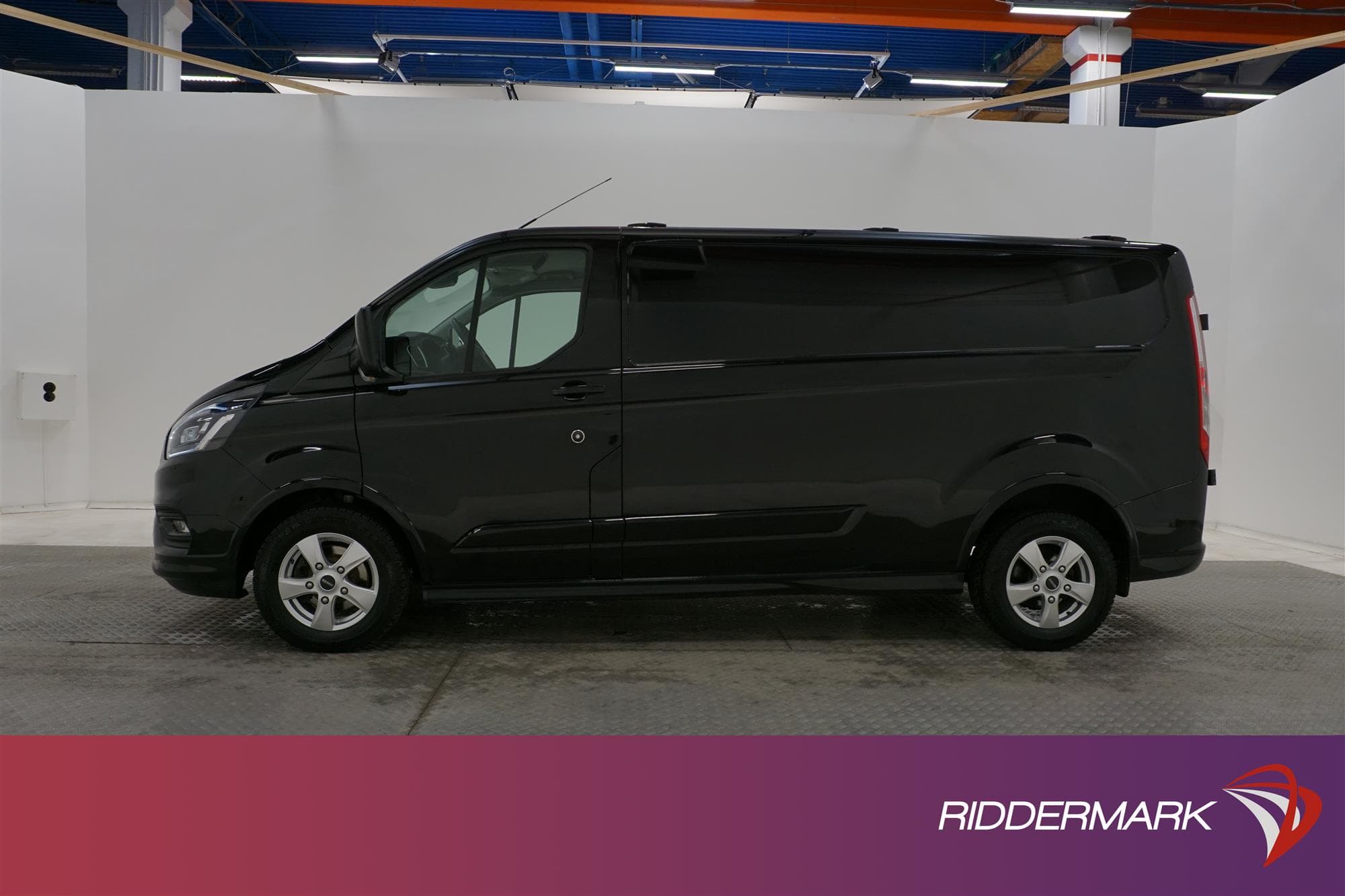 Ford Transit Custom Sport Van Automat 185hk Värmare Moms 