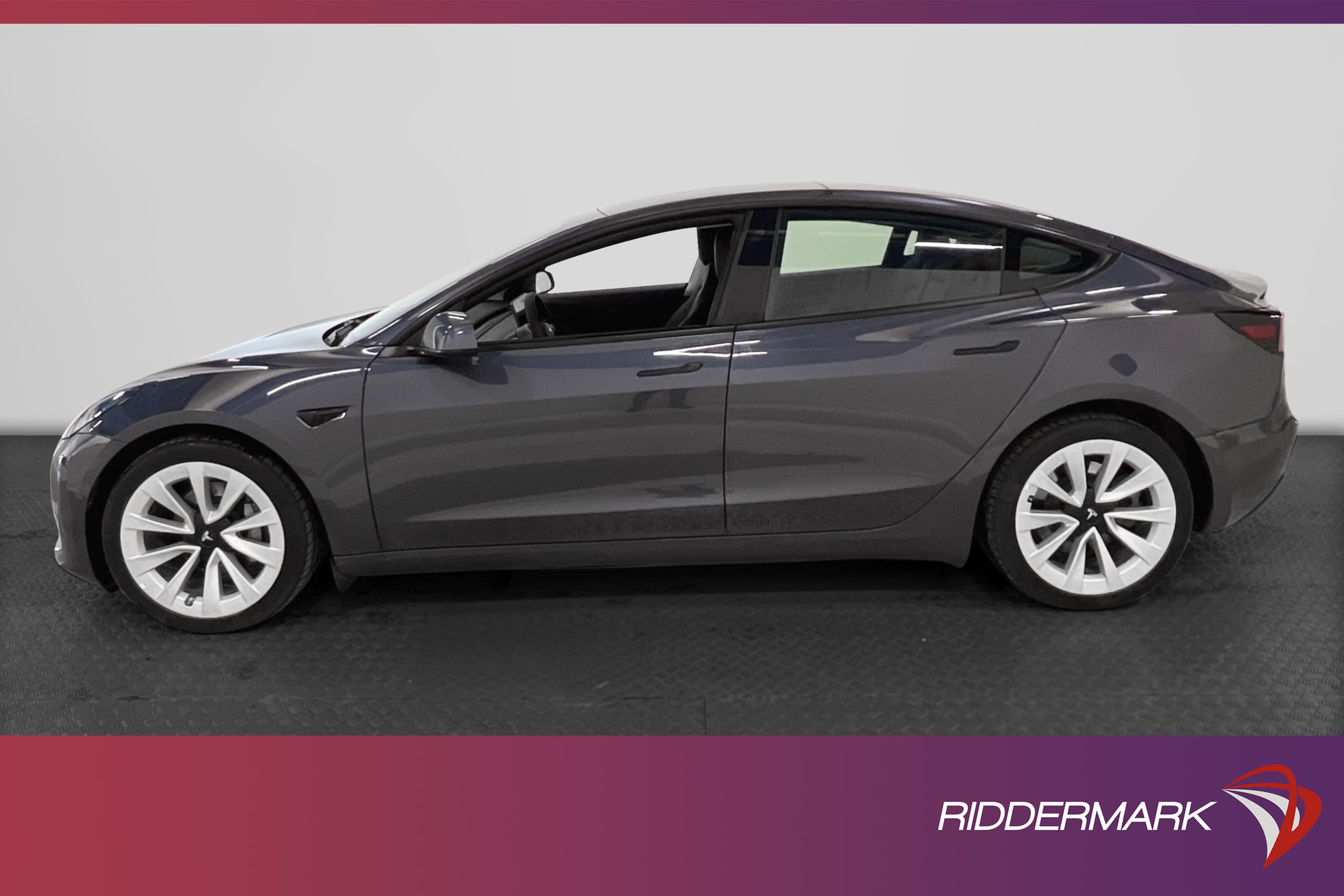 Tesla Model 3 Long Range AWD 440hk