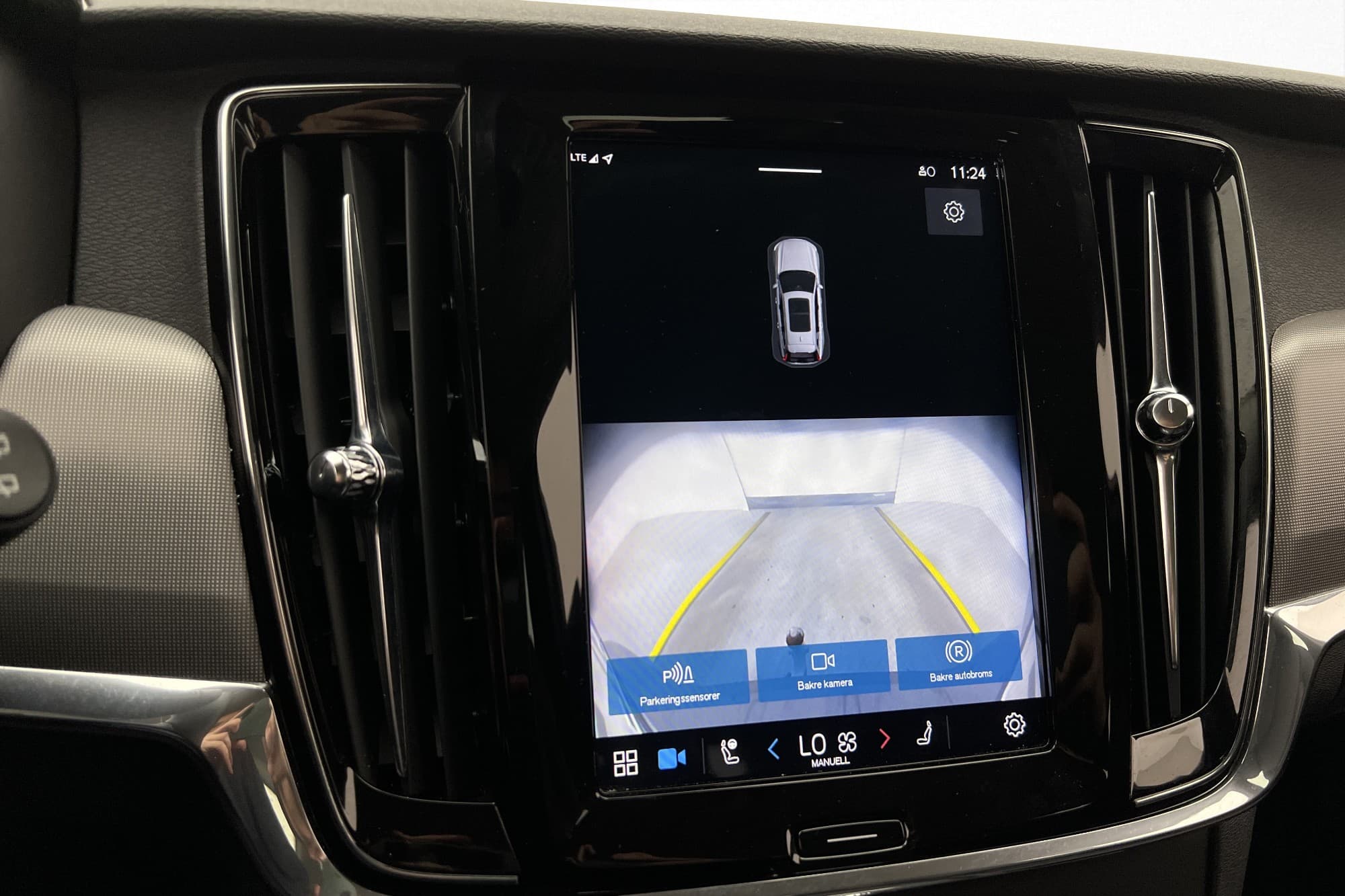 Volvo V90 B4 Core Bright Värm Kamera Skinn CarPlay Drag