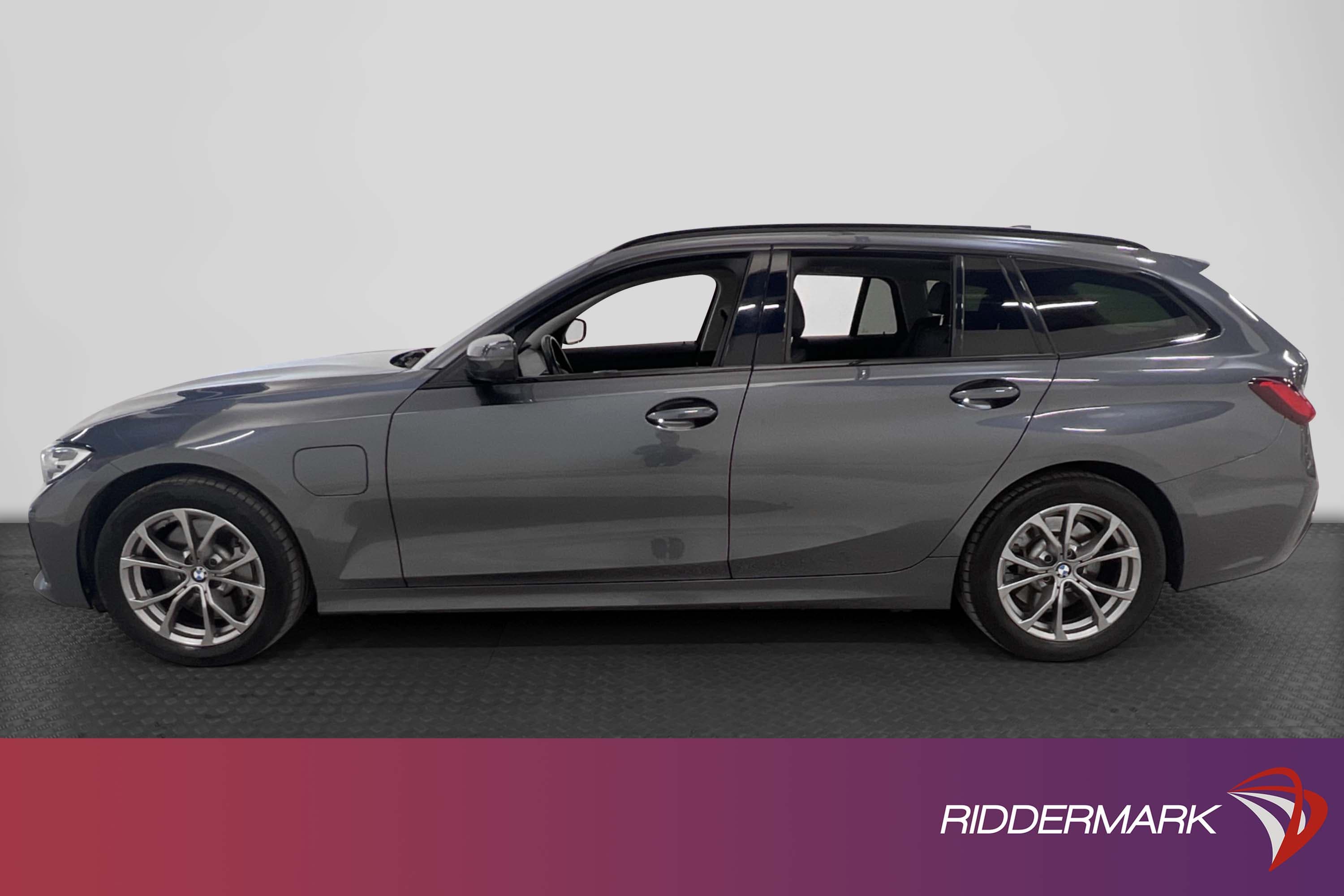 BMW 330e xDrive Touring 292hk