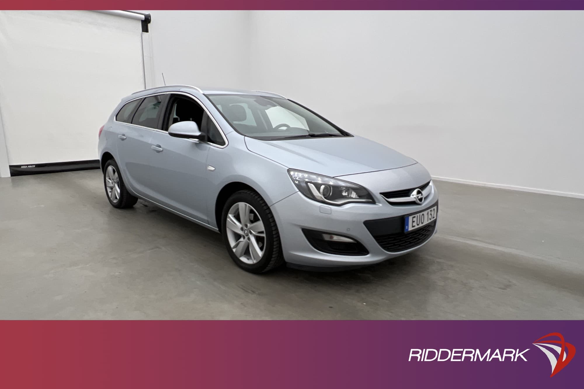 Opel Astra Sports Tourer Turbo 140hk Rattvärme Farthållare