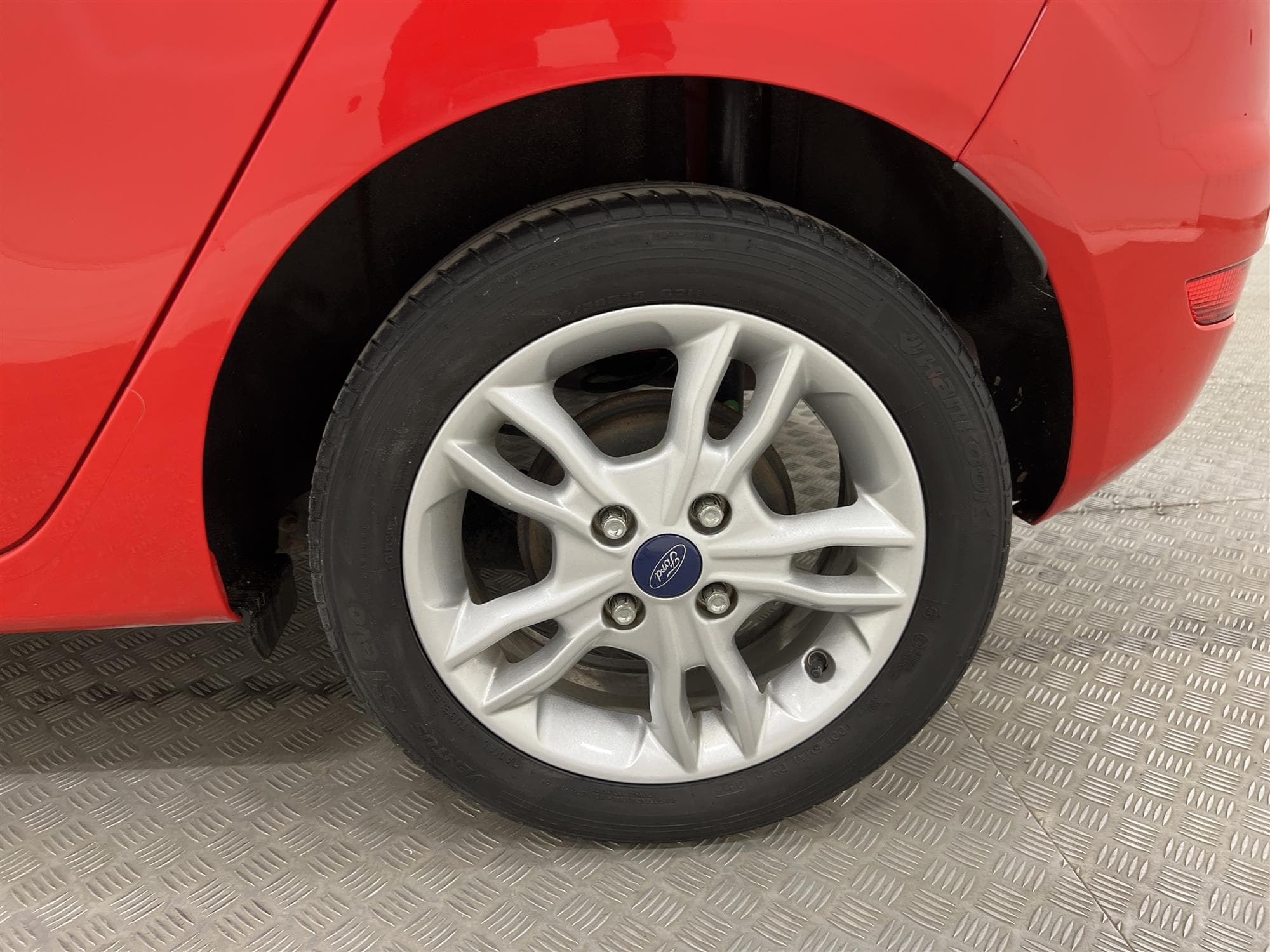 Ford Fiesta 1.0 EcoBoost 100hk P-Sensor Låg Skatt 0,46L/mil