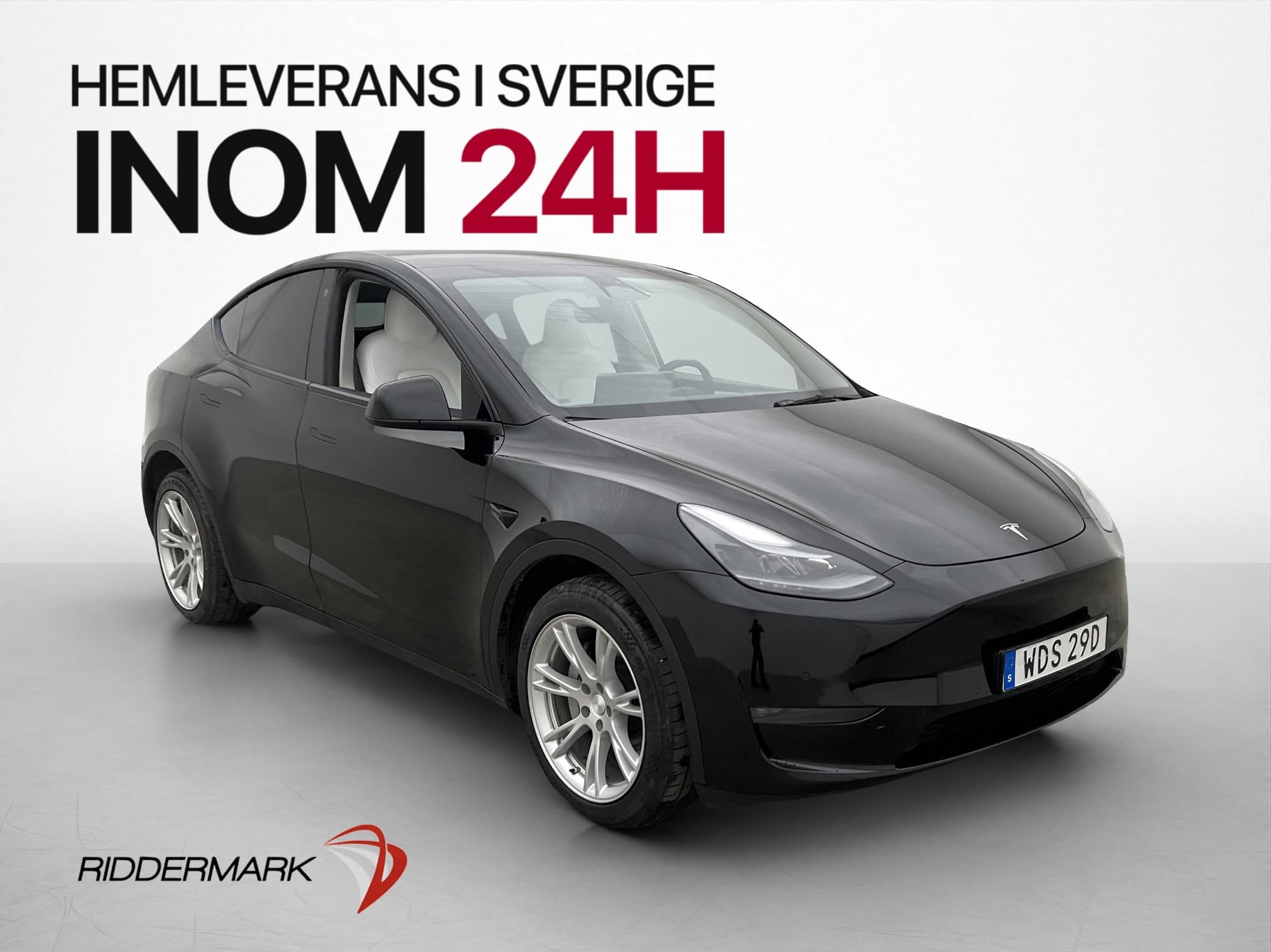 Tesla Model Y Long Range AWD Autopilot Ljus Interiör MOMS