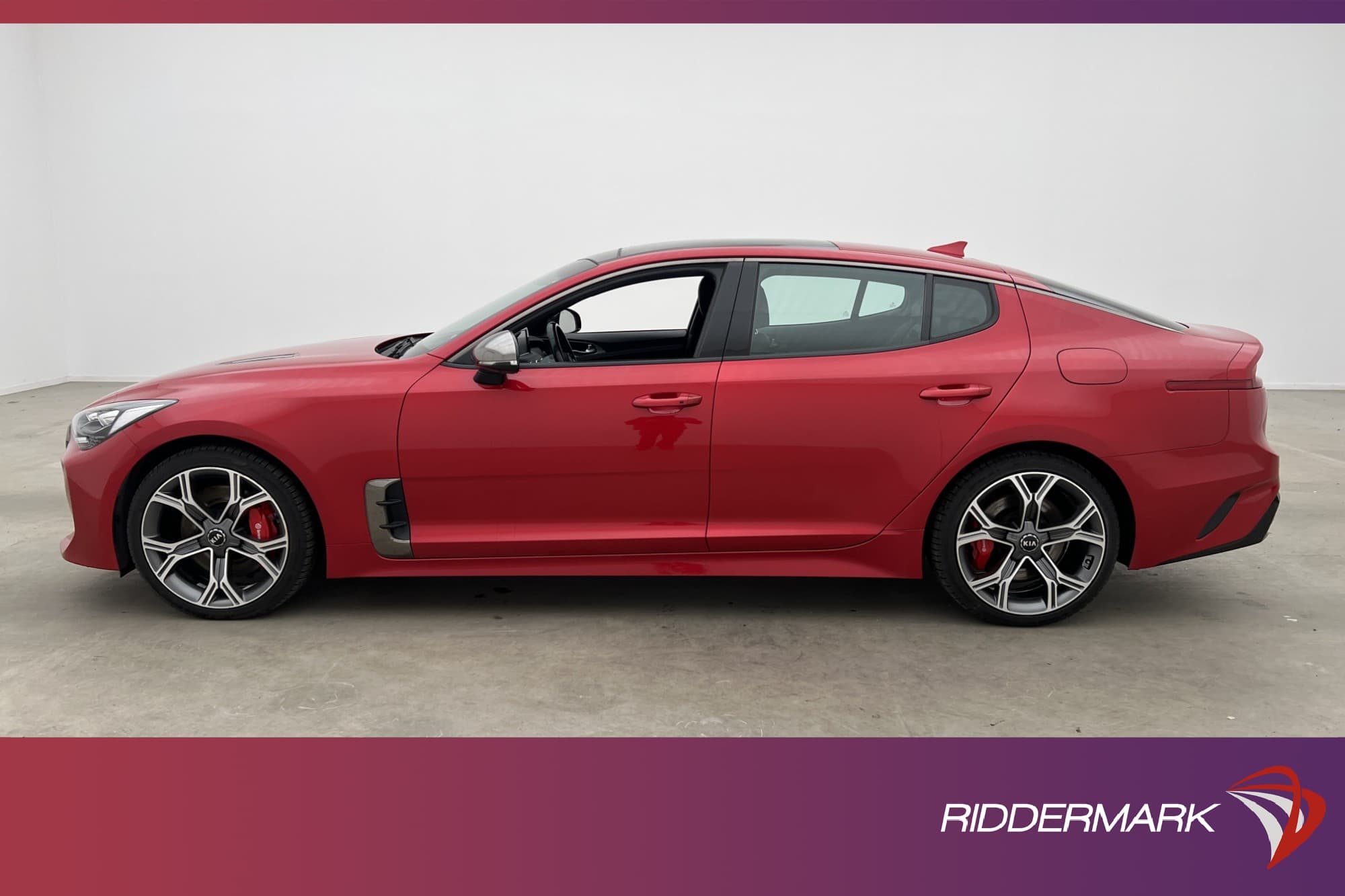 Kia Stinger 3.3 V6 AWD 370hk