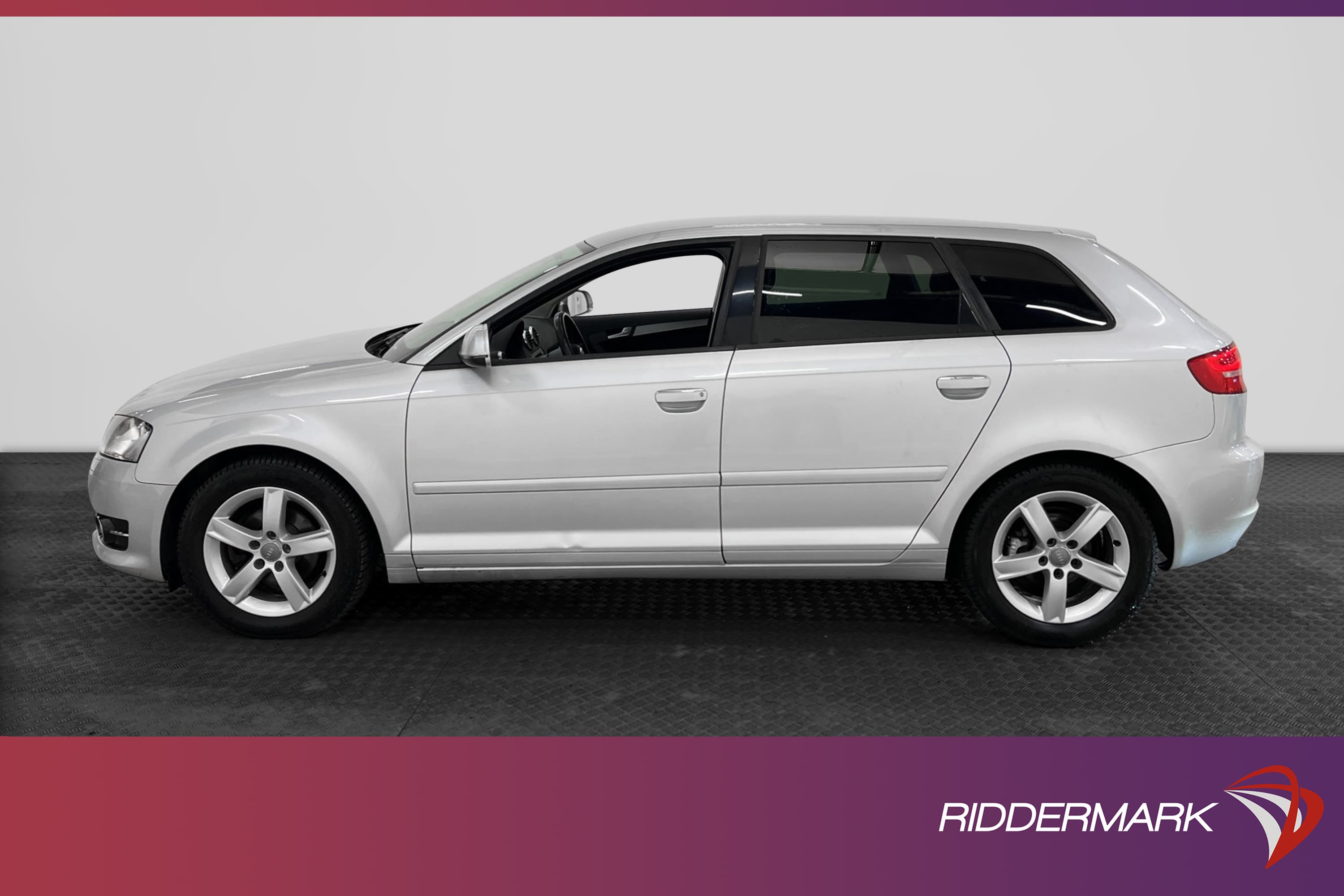 Audi A3 Sportback 1.6 TDI 105hk M-Värmare Lågmilad 0,43l/mil