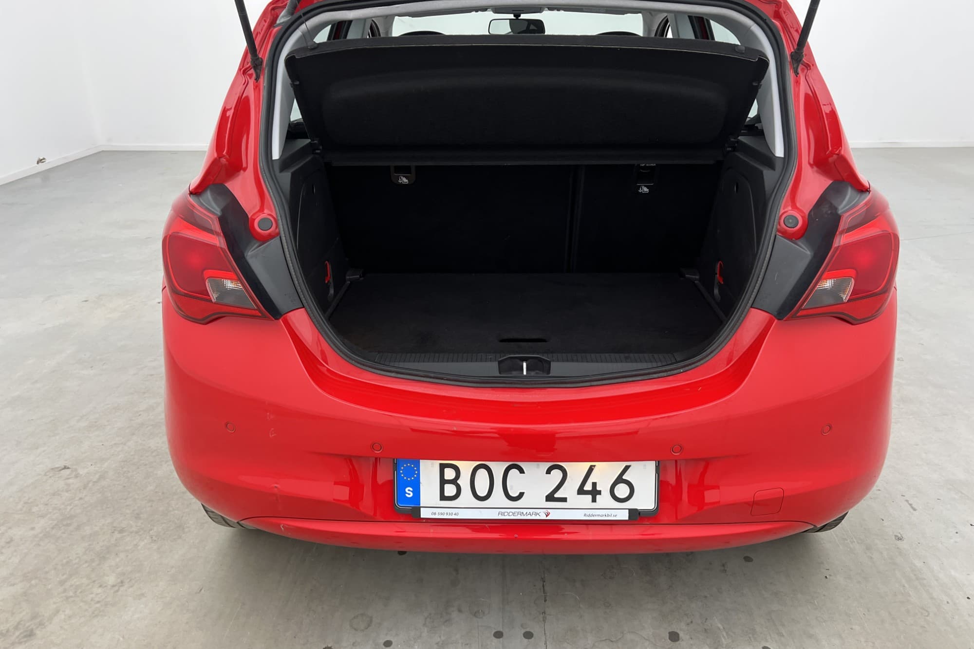 Opel Corsa 1.4 90hk Enjoy M/K-Värmare Rattvärme P-Sensorer 