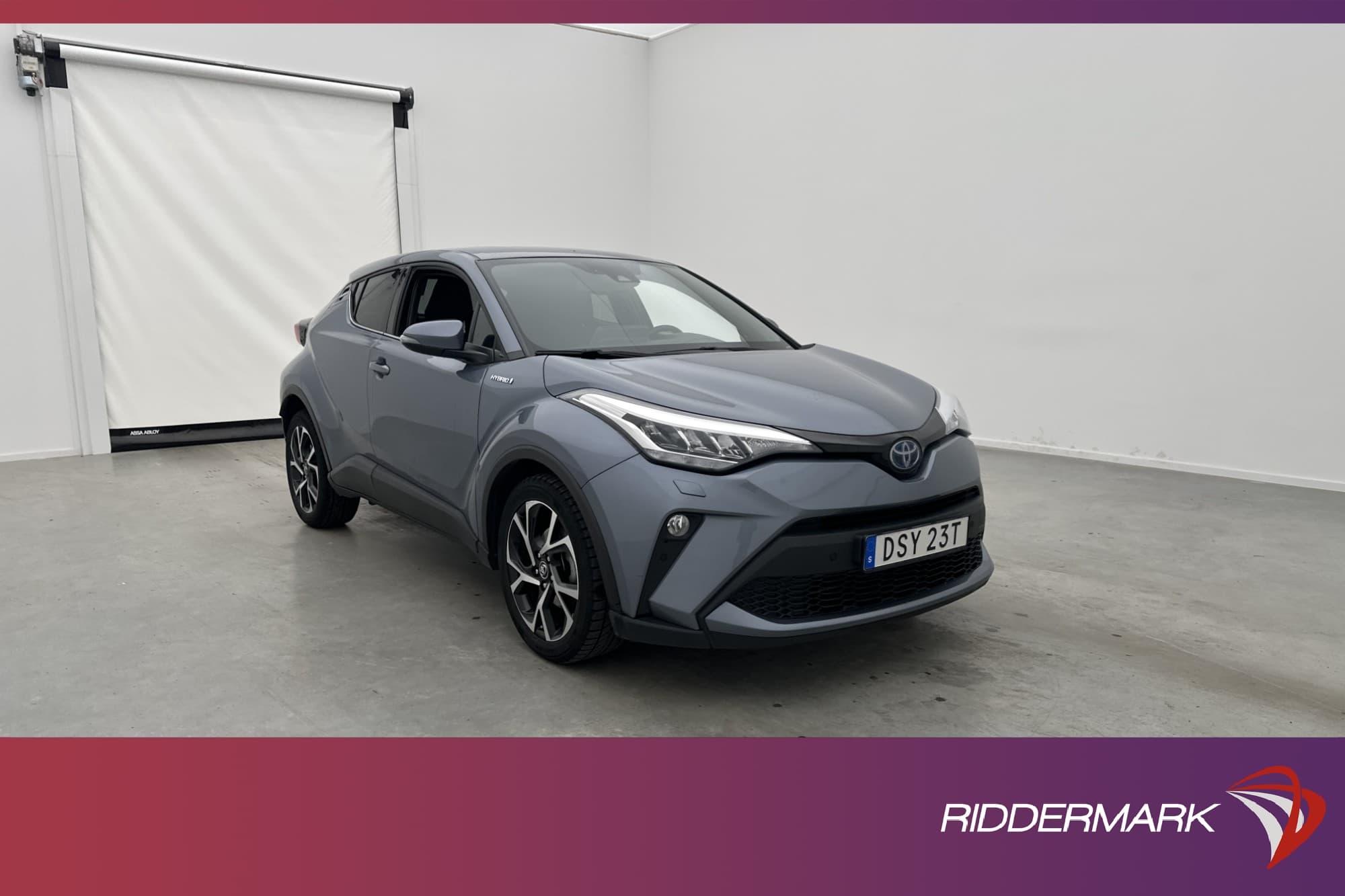 Toyota C-HR Hybrid 122hk