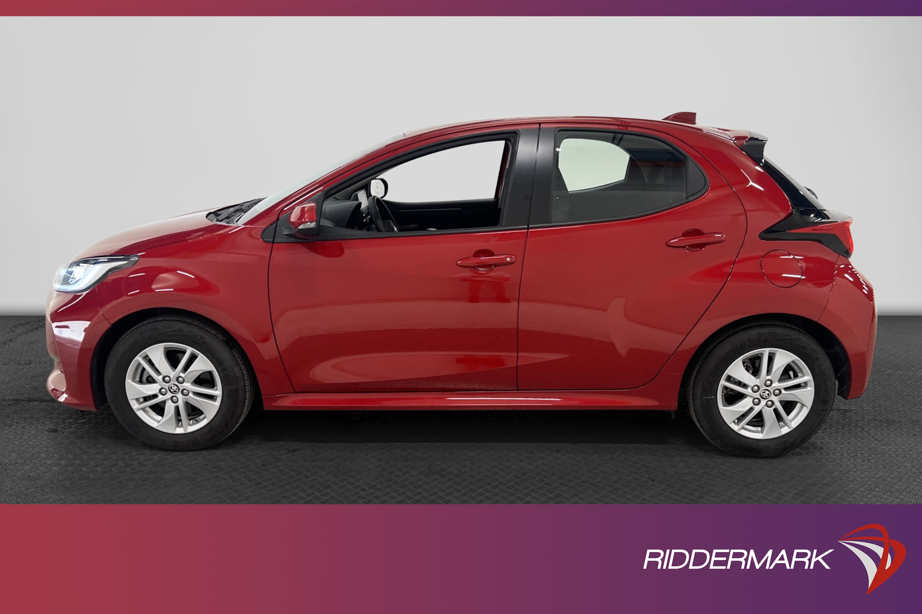 Toyota Yaris Hybrid CVT 116hk  B-kamera Rattvärme Adaptiv
