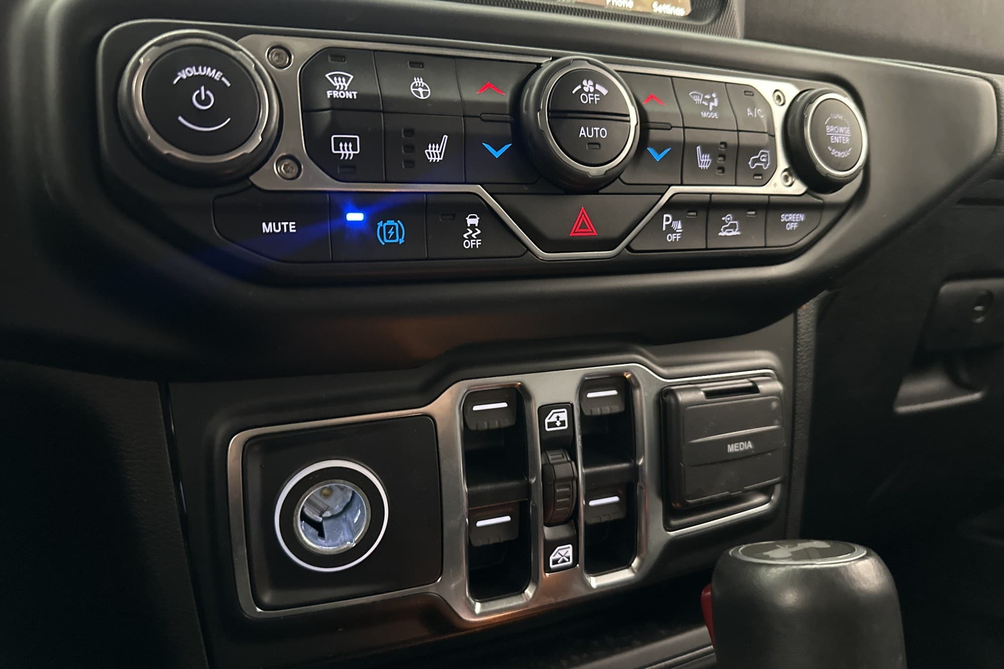 Jeep Wrangler Ulmimited 4xe 380hk Sahara Kamera Alpine Drag