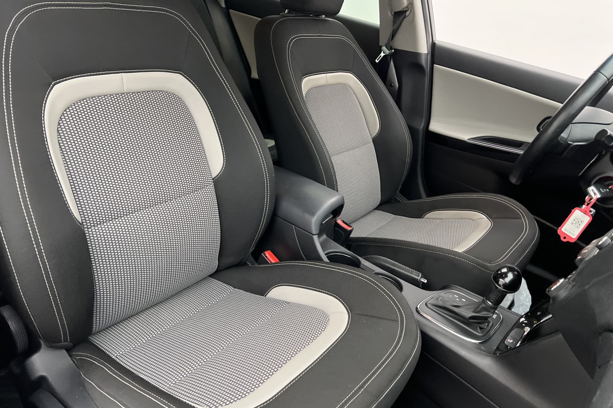 Kia Ceed SW 1.6 GDI 135hk Comfort En-Bruk Sensorer Rattvärme