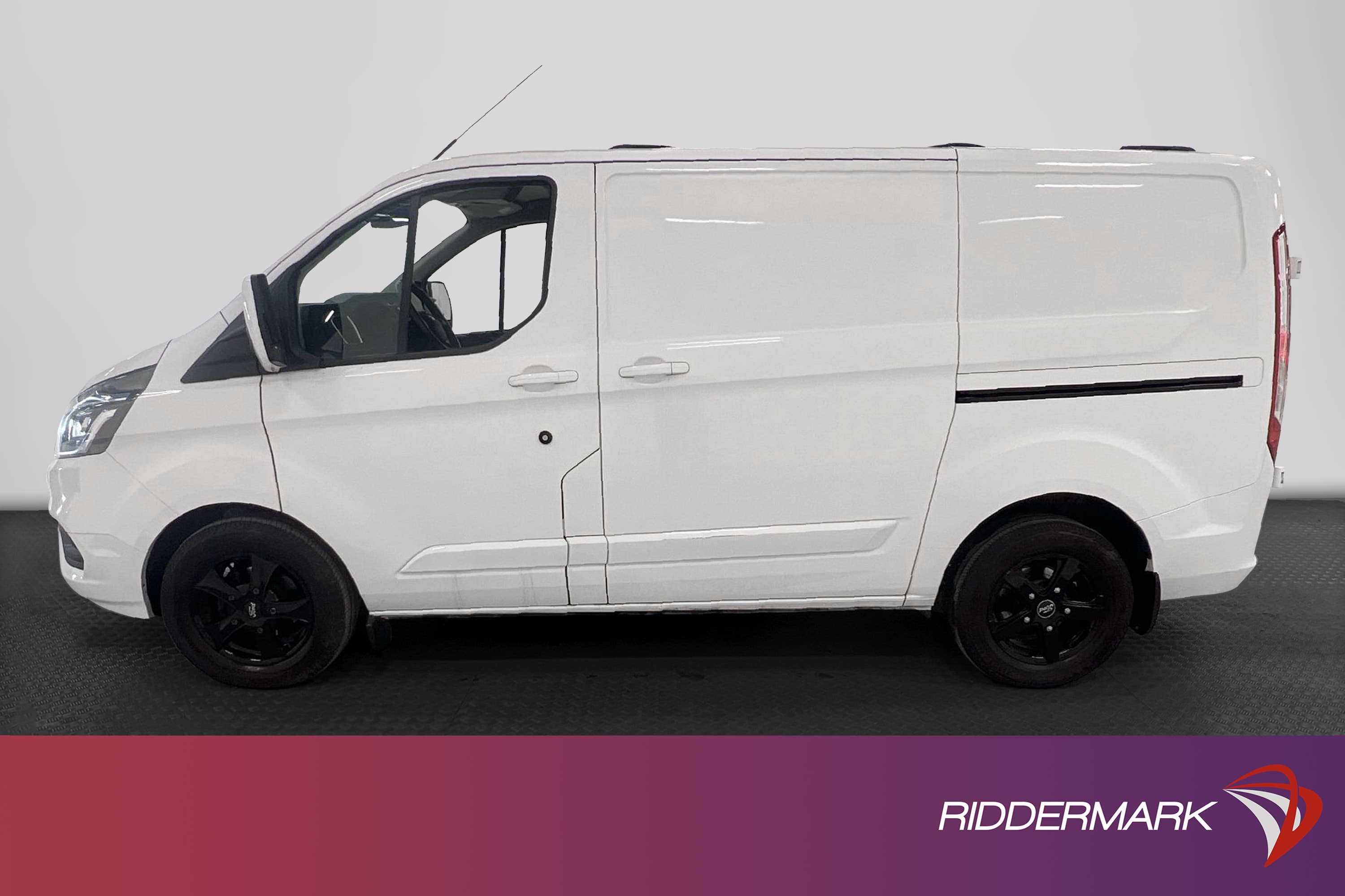 Ford Transit Custom 2.0 TDCi 130hk Aut Värmare 3-sits Moms