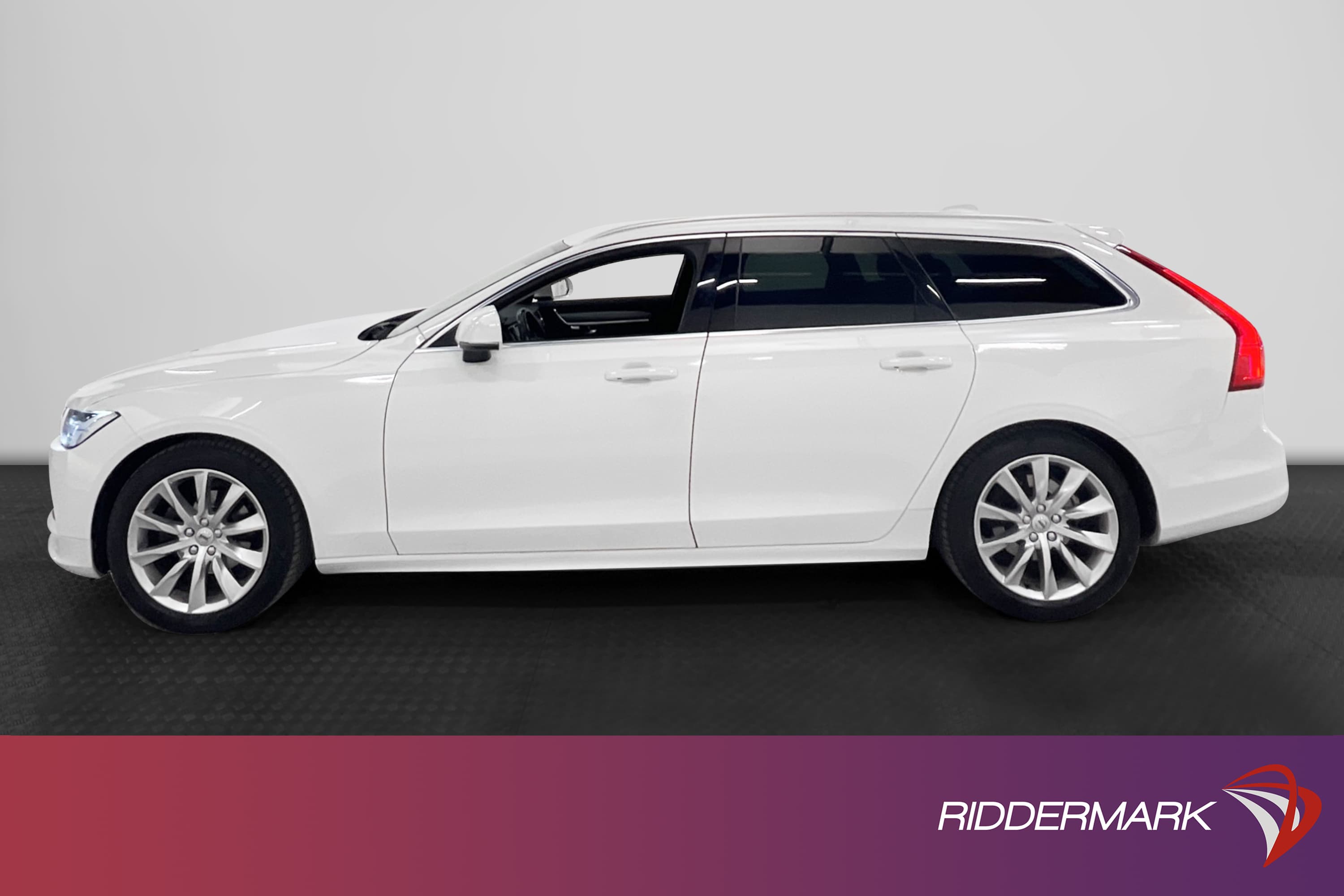 Volvo V90 D4 190hk AWD