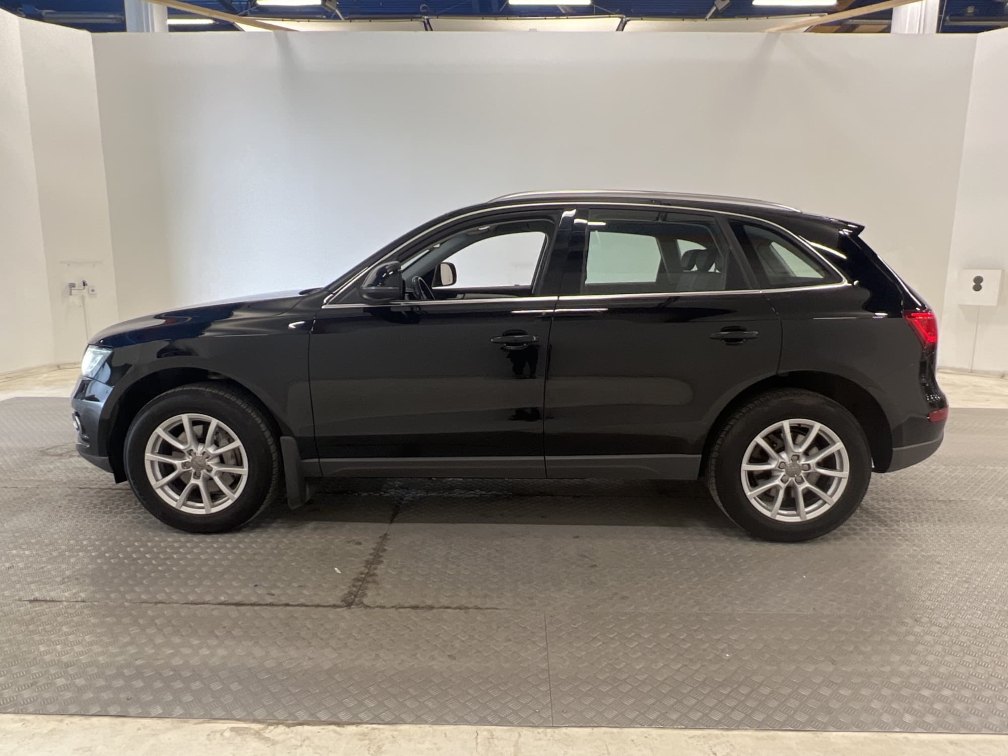 Audi Q5 3.0 TDI V6 245hk Quattro