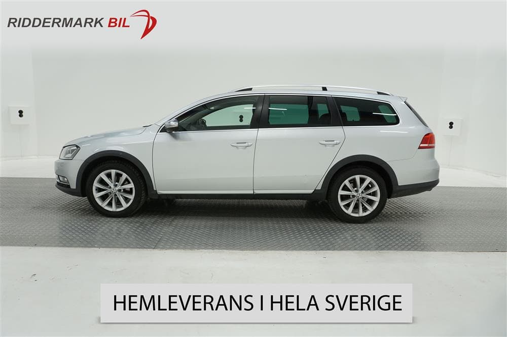 Volkswagen Passat Alltrack TDI 177hk 4M Skinn B-Kamera Drag
