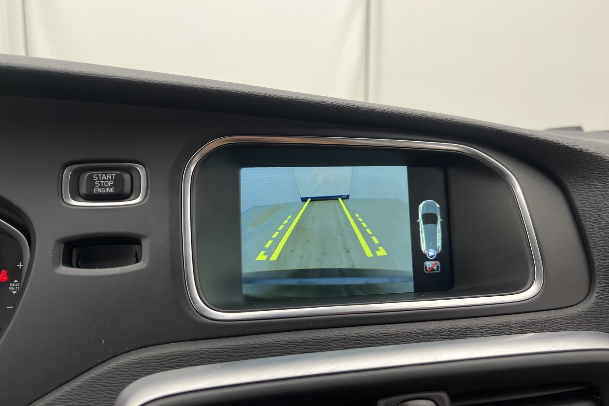 Volvo V40 D2 Inscription Skinn VOC P-Värmare Kamera BLIS GPS
