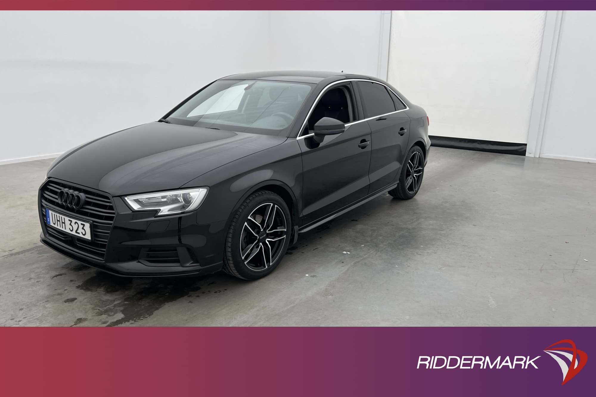 Audi A3 Sedan 2.0 TDI 150hk P-Sensorer Halvskinn