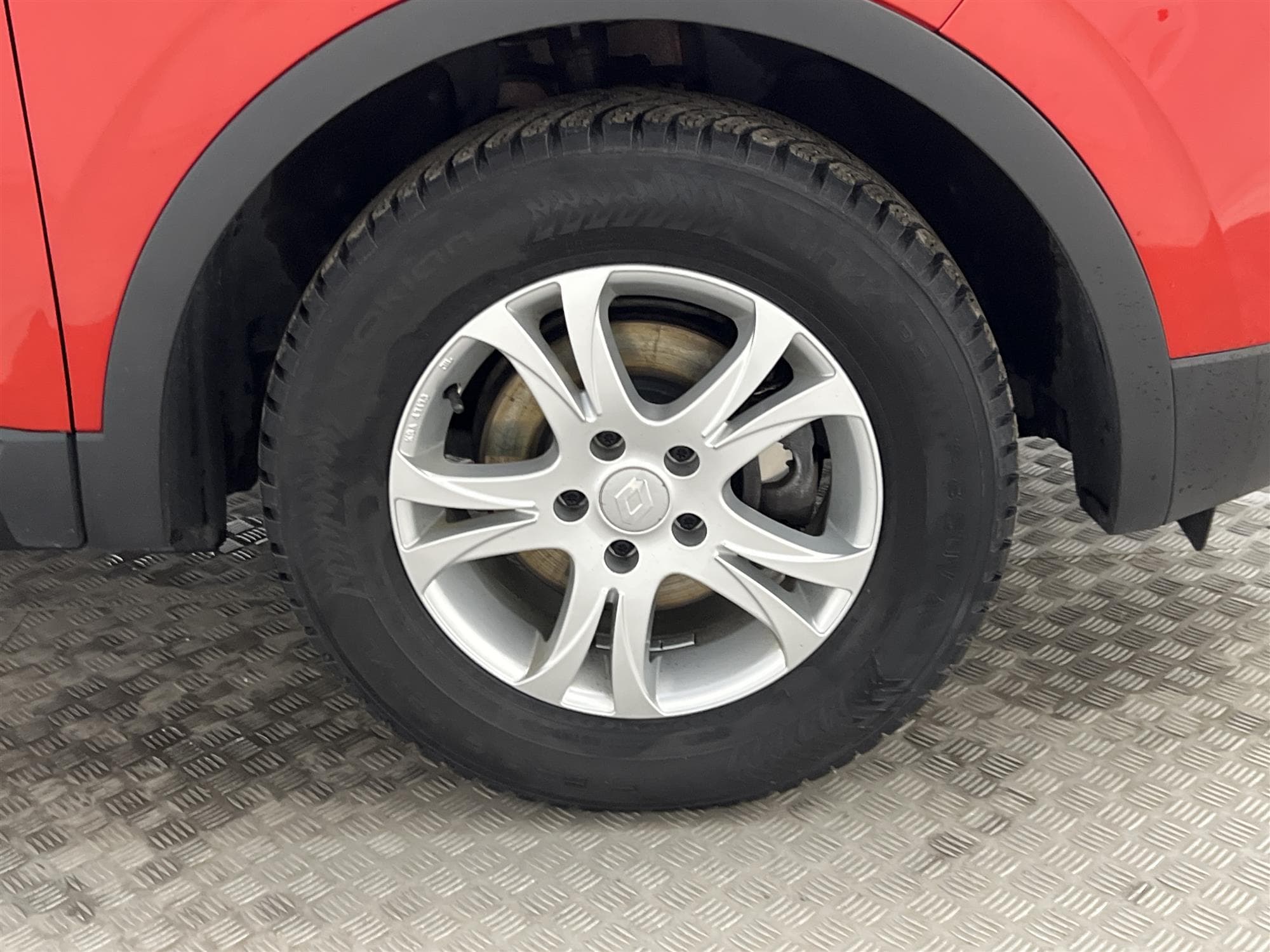 Renault Kadjar 1.2 TCe EDC 130hk Navi Bose Skinn Låg Skatt 