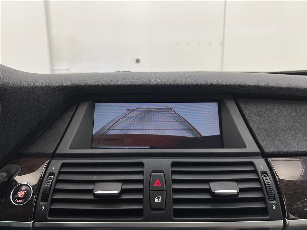 BMW X6 30d E71 235hk Skinn HuD T-lucka B-kam Drag Nyservadinteriör