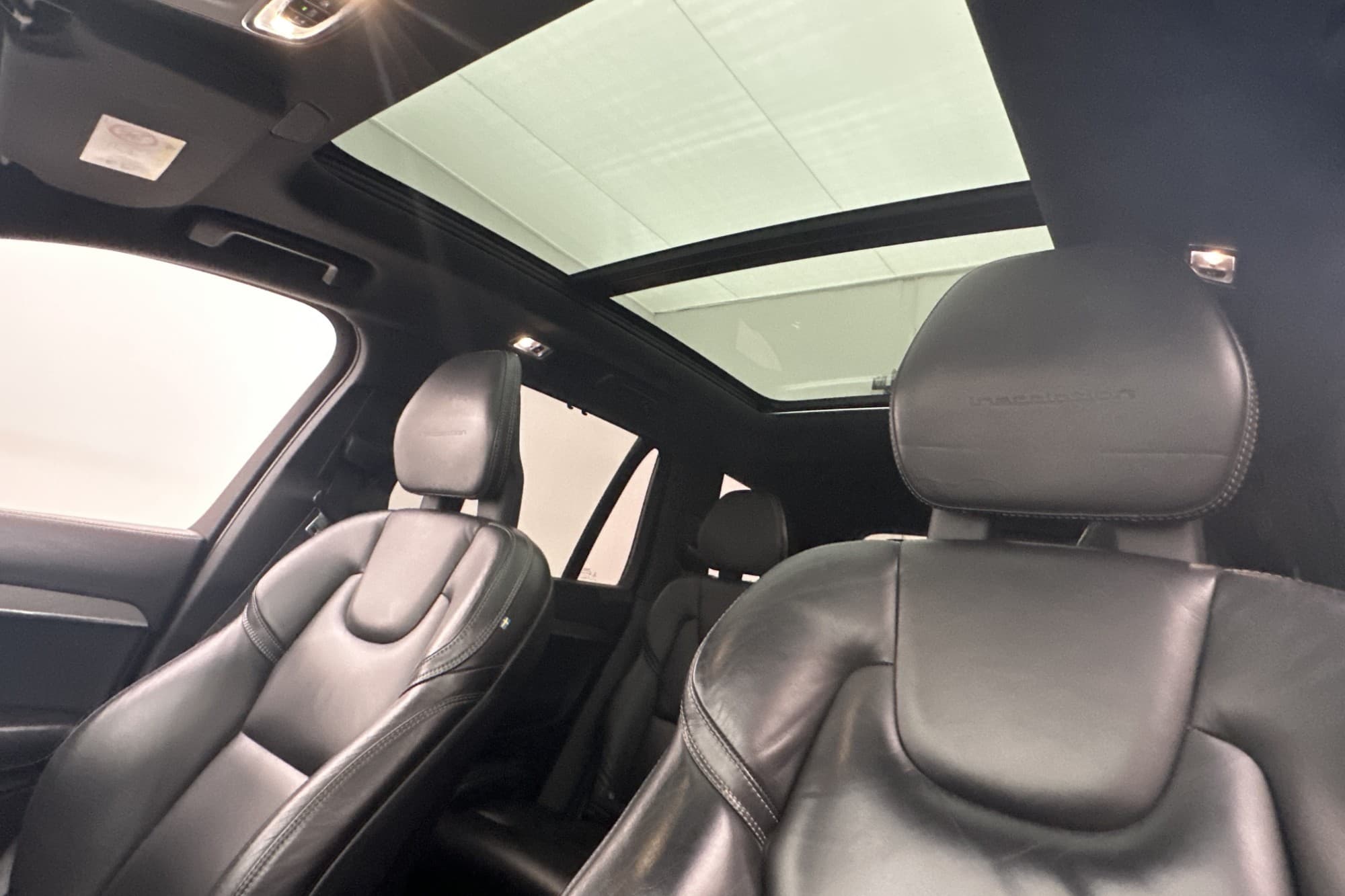 Volvo XC90 D5 AWD Inscription 7-Sits VOC Pano B&W Luftfjädr