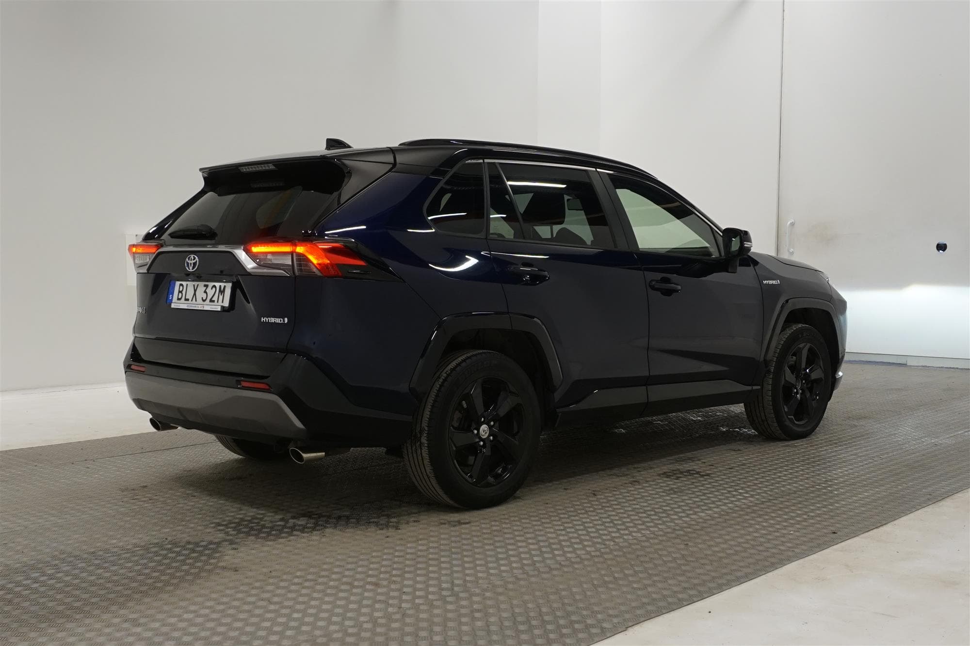 Toyota RAV4 Hybrid AWD 222hk Executive 1 Brukare JBL 360