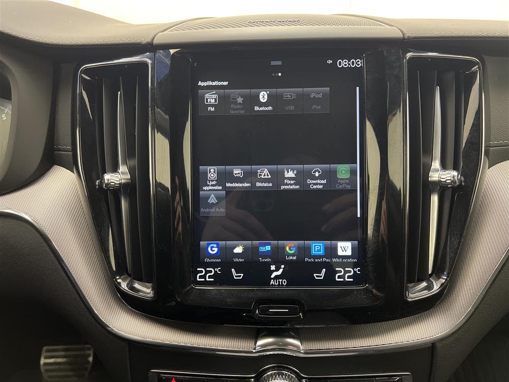 Volvo XC60 T5 250hk AWD R-Design P-Värm Navi B-Kam VoC H/Kinteriör