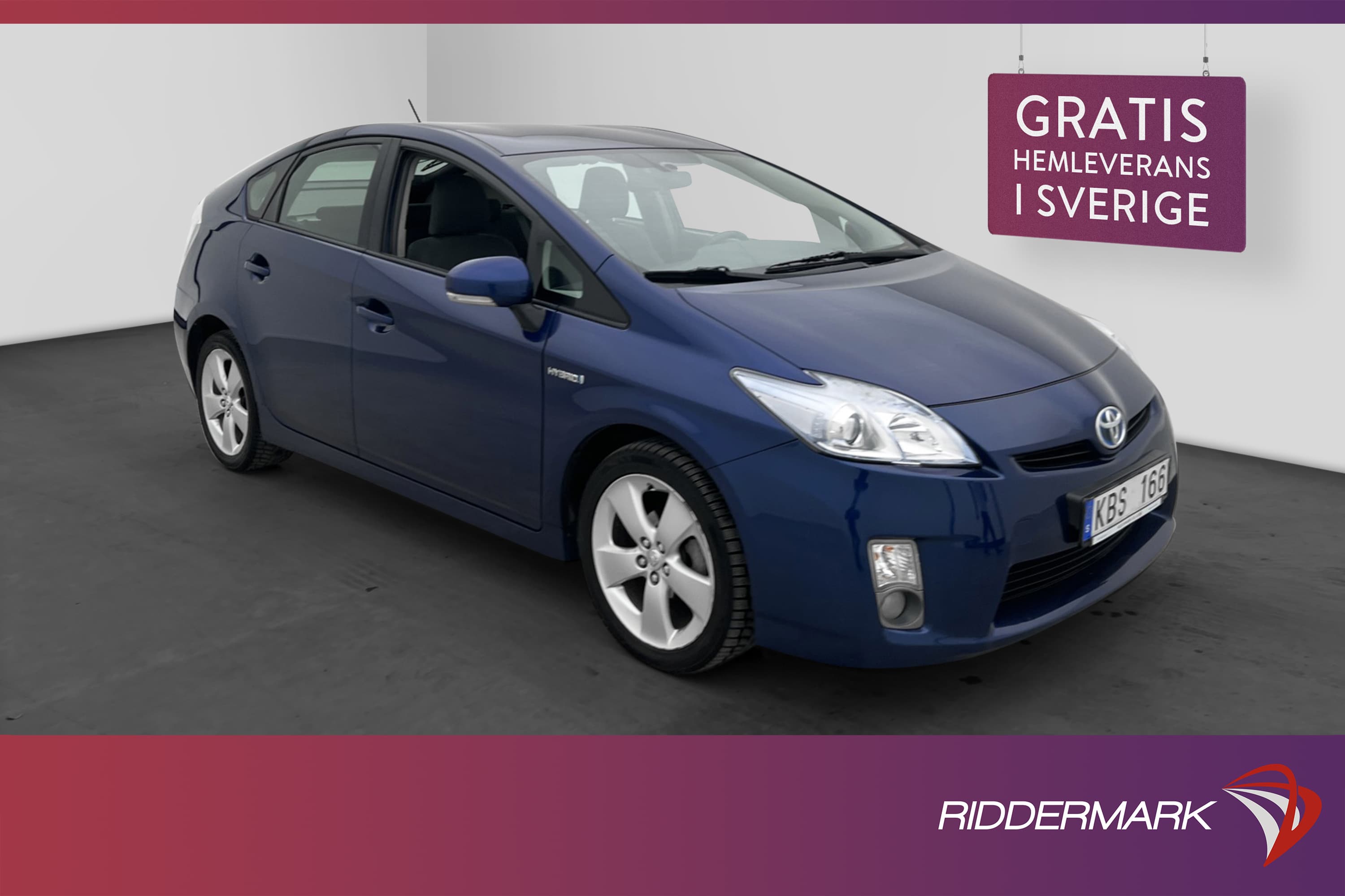 Toyota Prius Hybrid 136hk