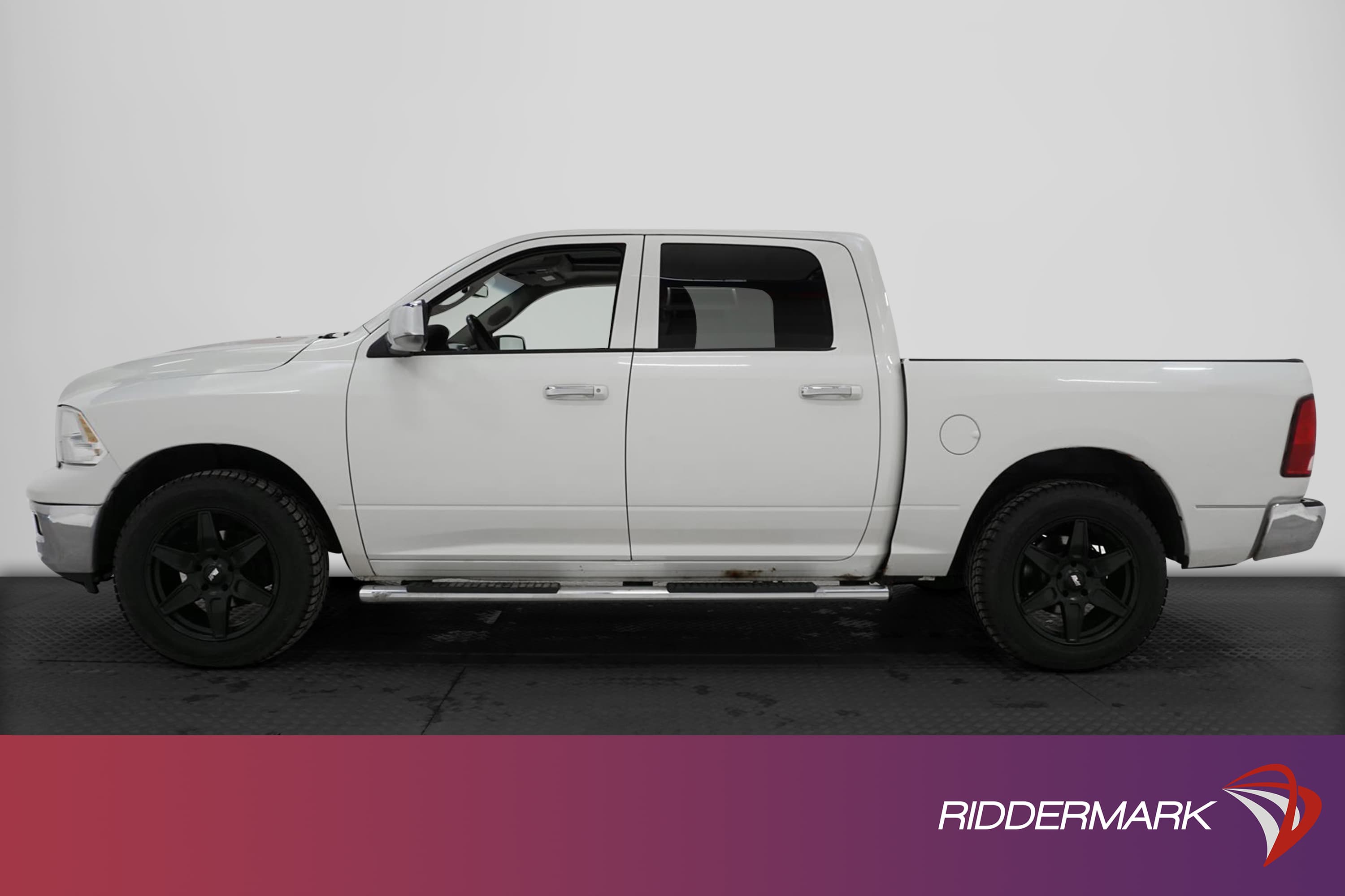 Dodge RAM Laramie 5.7 HEMI 4x4 395hk Taklucka Drag Moms