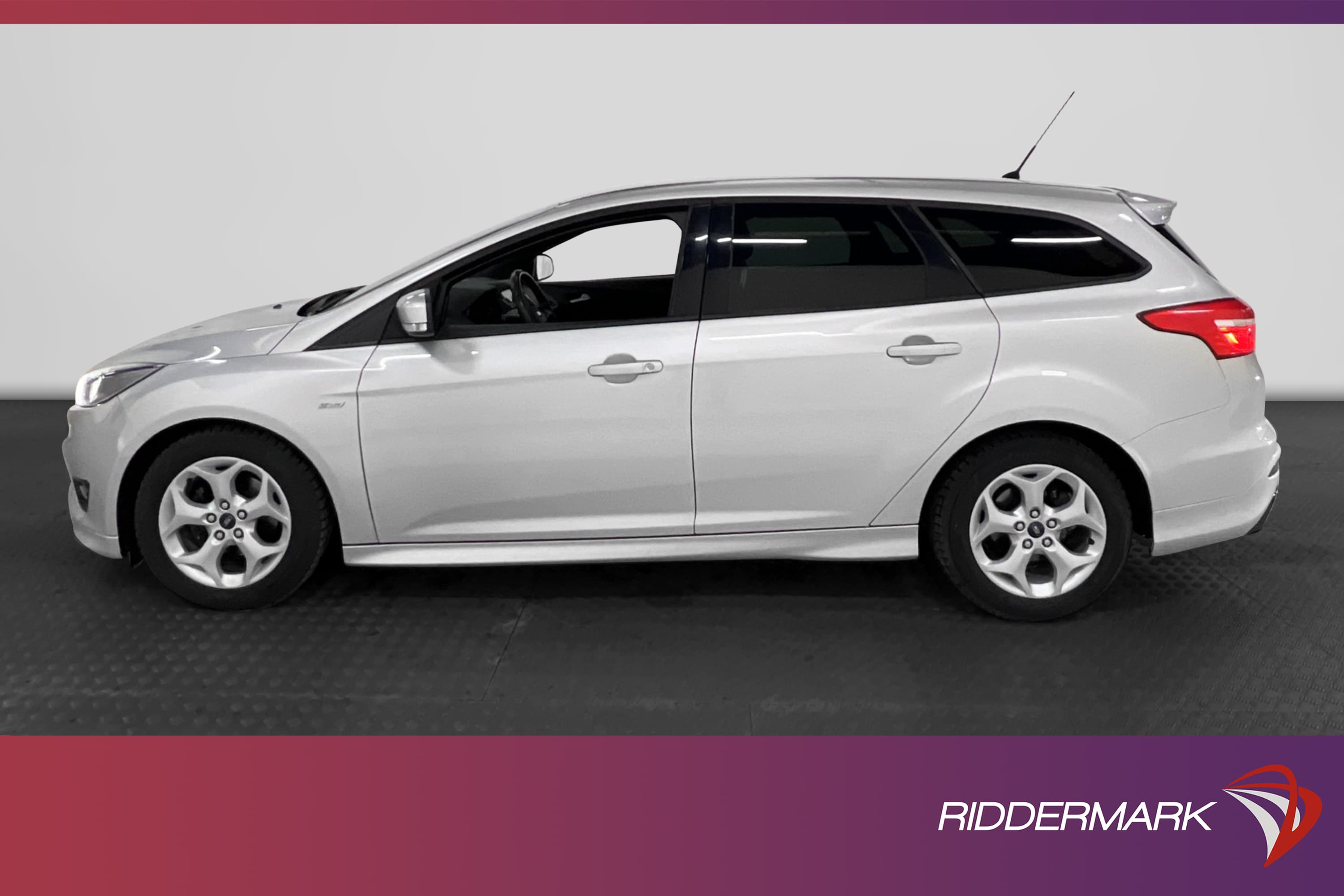 Ford Focus 1.0 125hk ST-Line