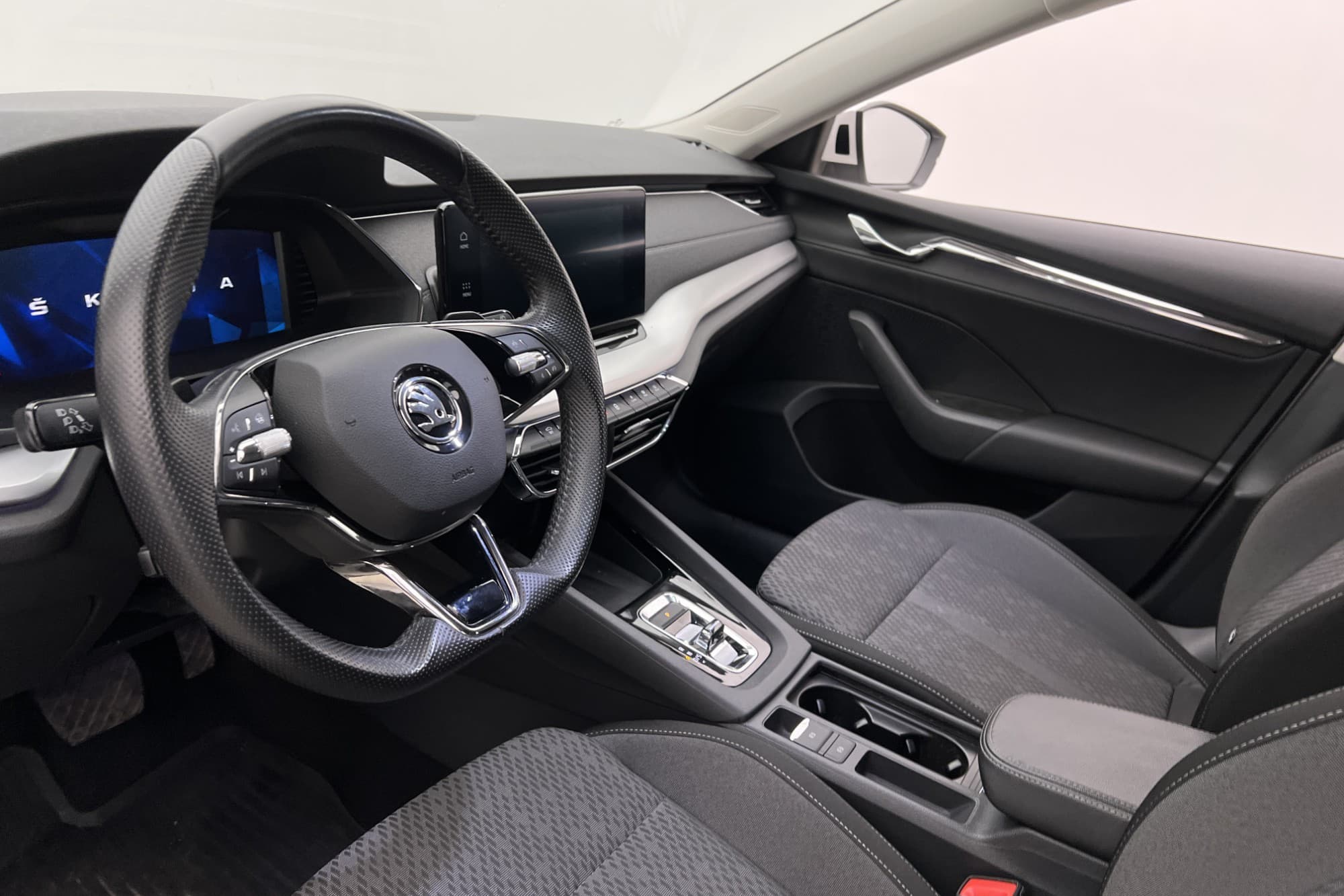 Skoda Octavia Kombi 1.0 TSI 110hk Cockpit P-Värm Kamera Drag
