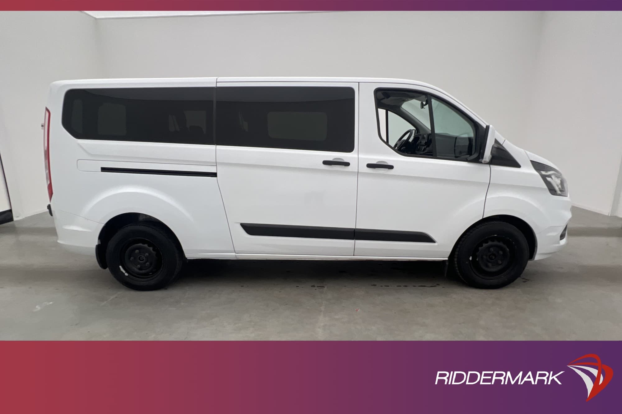 Ford Transit Custom Kombi Lång Ny-Kamrem Värm 2xDörr 9-Sits