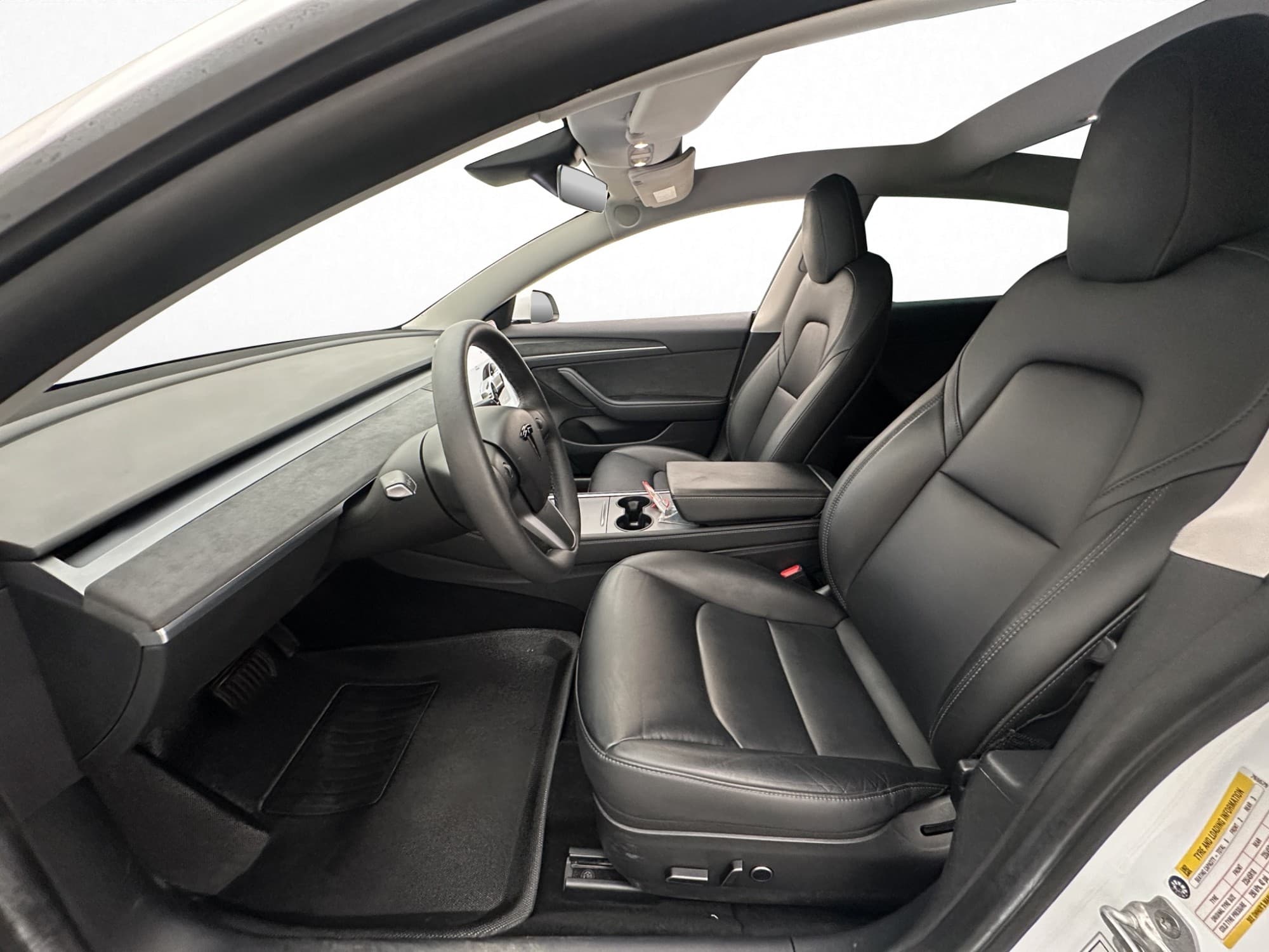 Tesla Model 3 Standard Range MOMS En-Brukare Autopilot