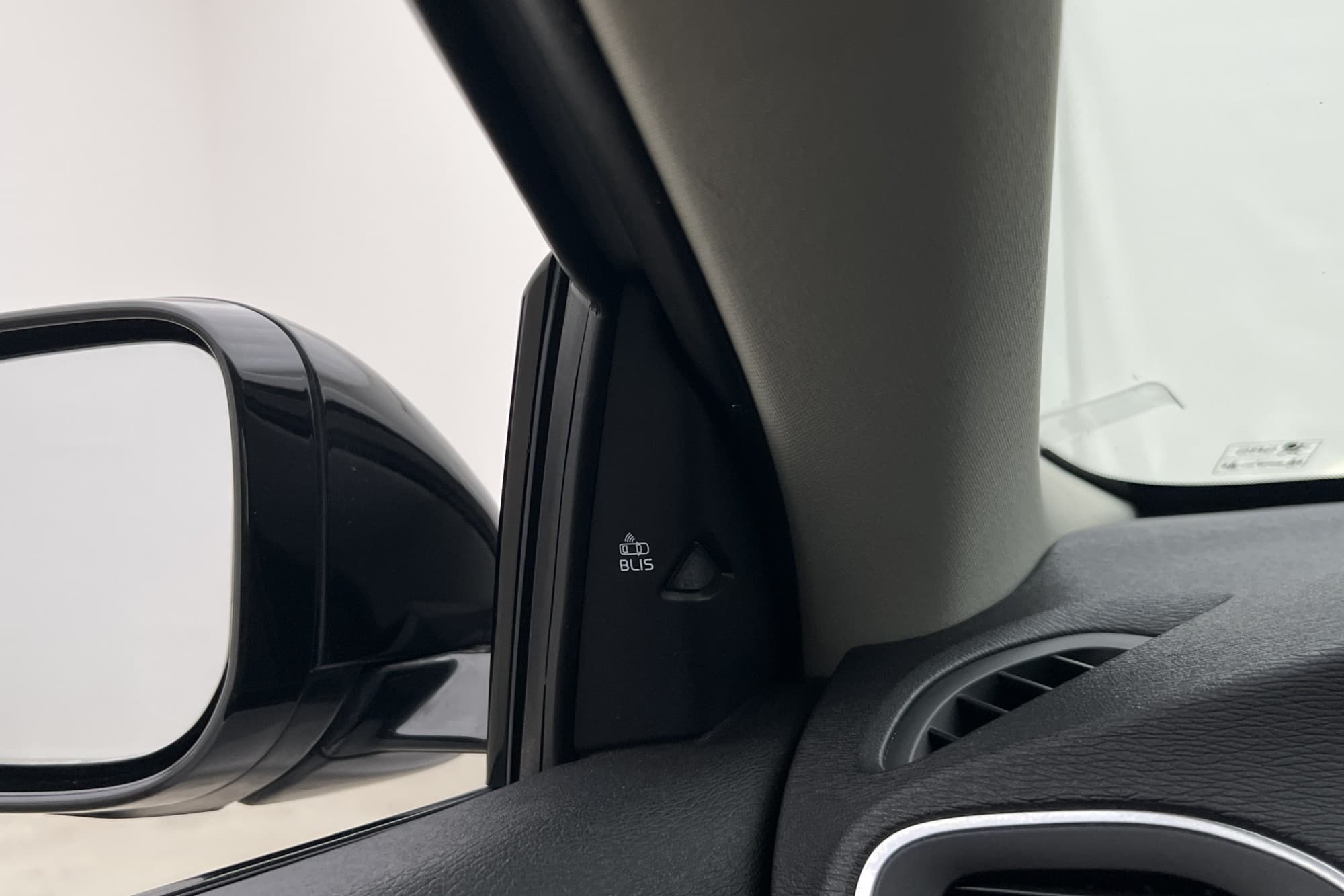Volvo V40 Cross Country D3 Summum D-Värmare Skinn VOC