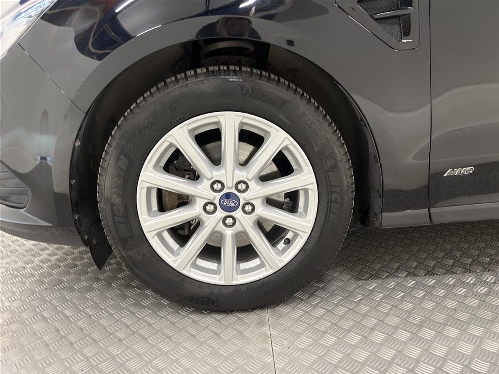 Ford S-MAX 2.0 TDCi AWD 180hk 7-Sits Titanium D-värm Panointeriör