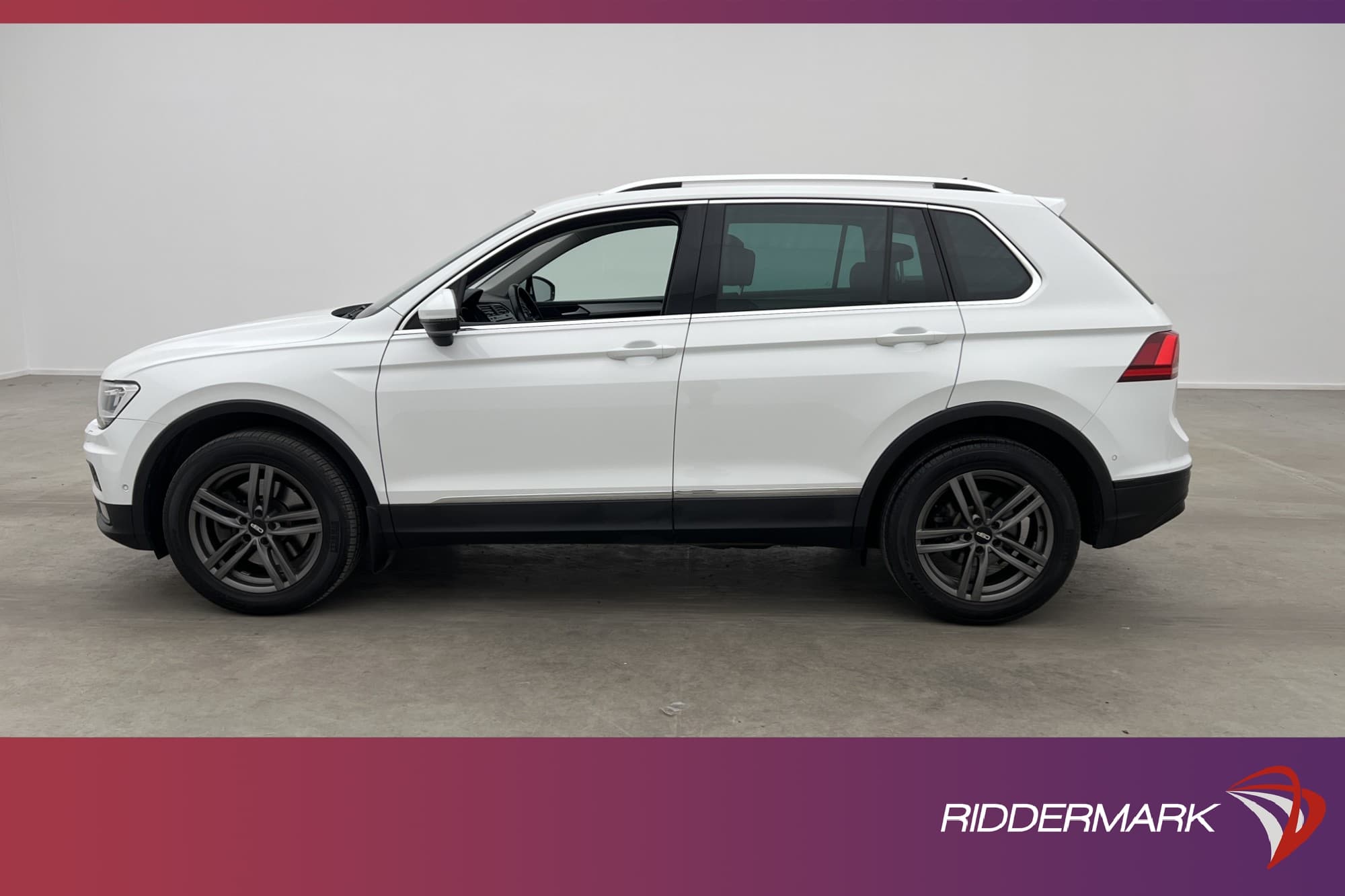Volkswagen Tiguan 2.0 TSI 190hk 4M P-Värmare Kamera Drag