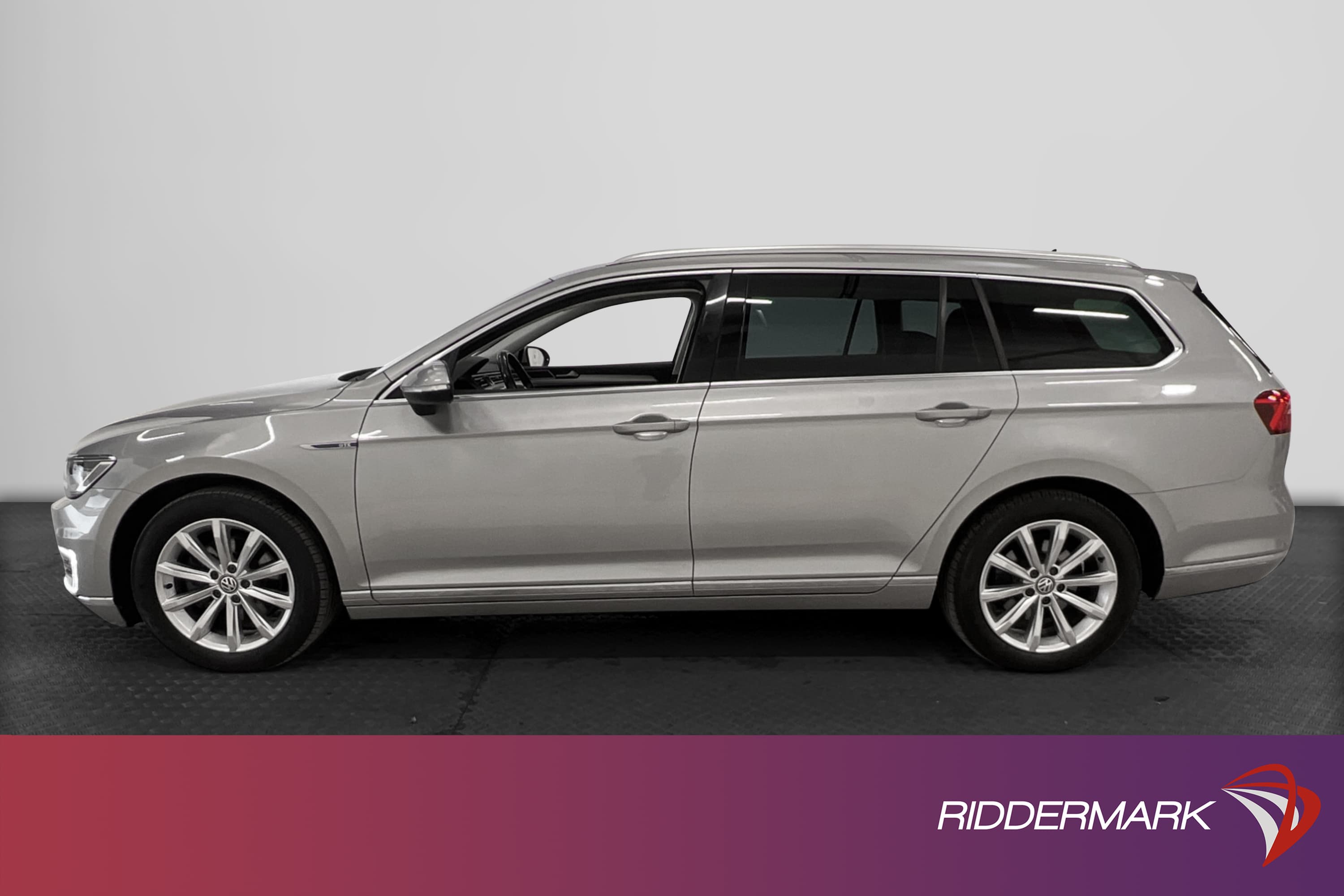 Volkswagen Passat GTE 218hk Variant