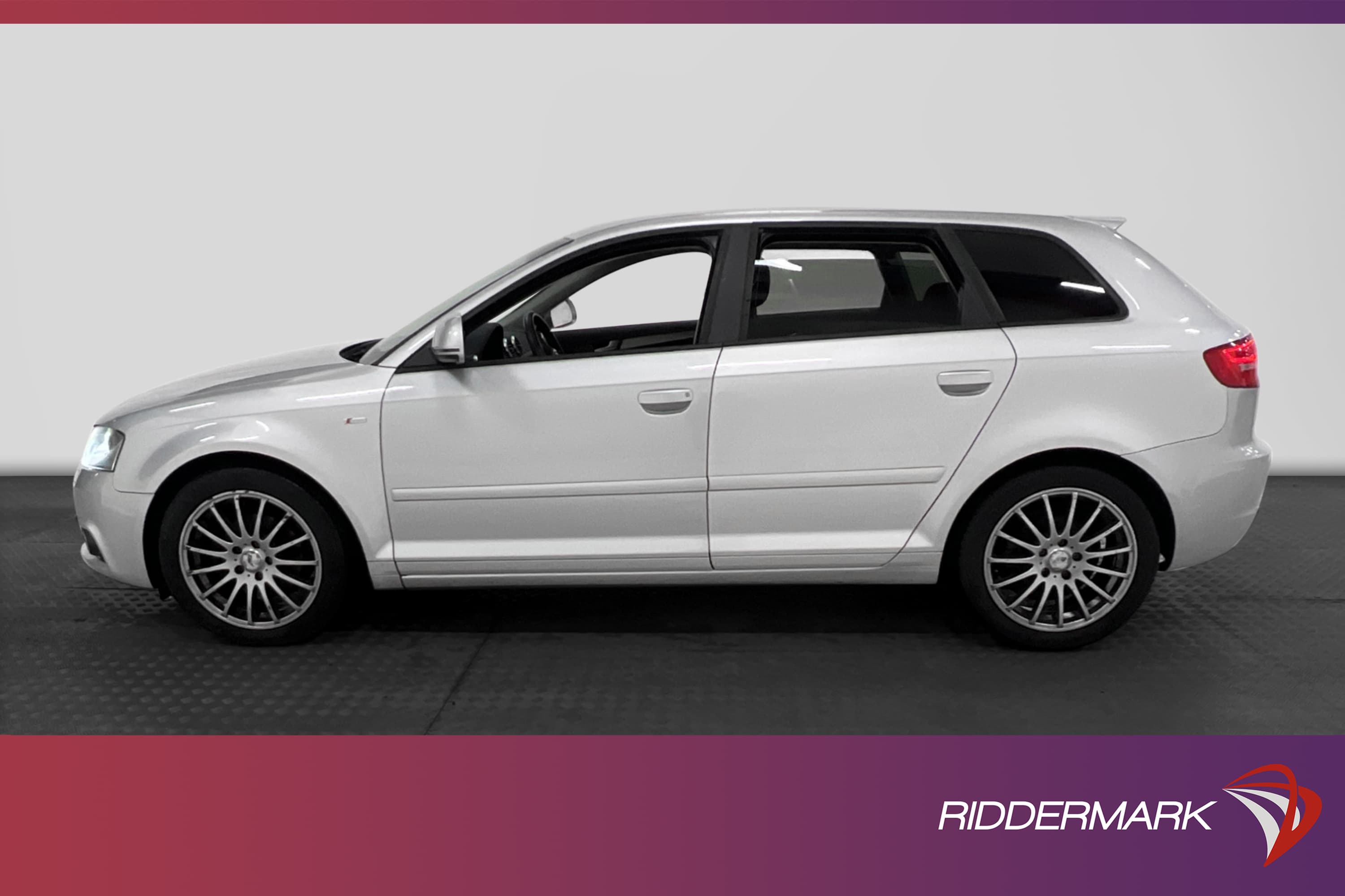 Audi A3 1.6 TDI 105hk
