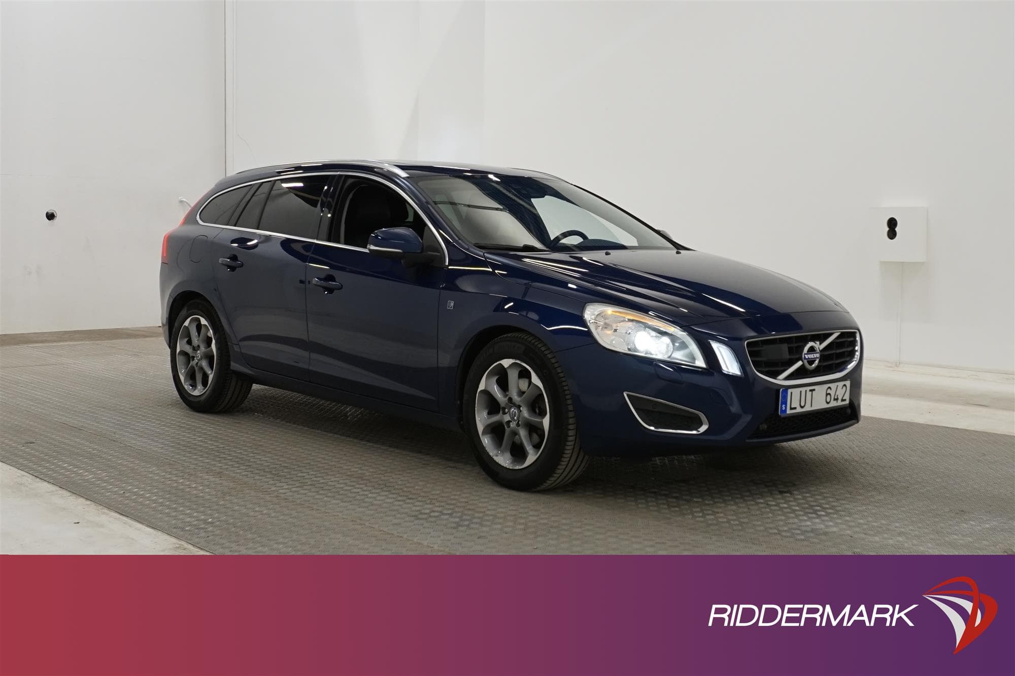 Volvo V60 T3 150hk