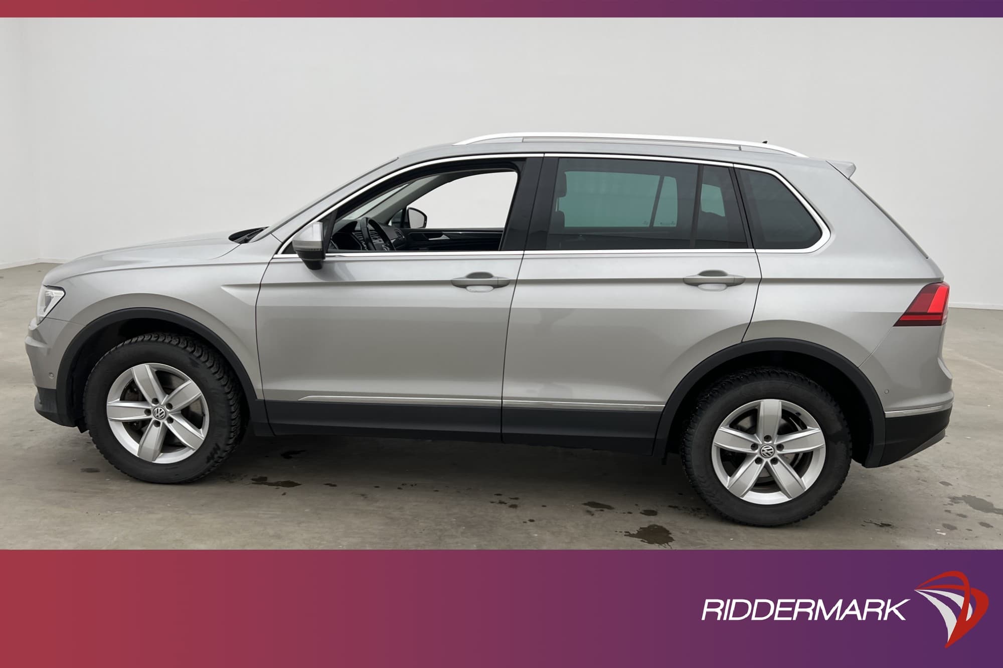 Volkswagen Tiguan 2.0 TDI 4M GT Cockpit Värm Kamera Drag