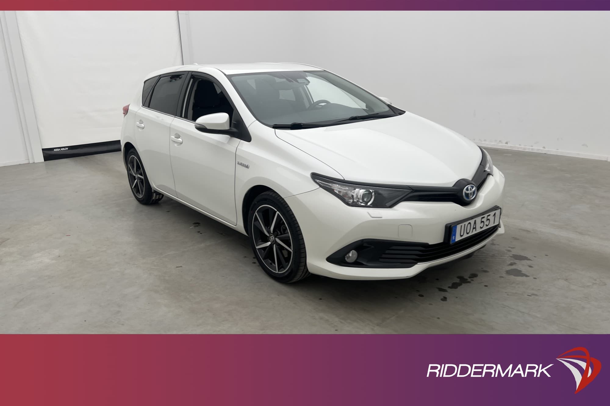 Toyota Auris Hybrid 136hk