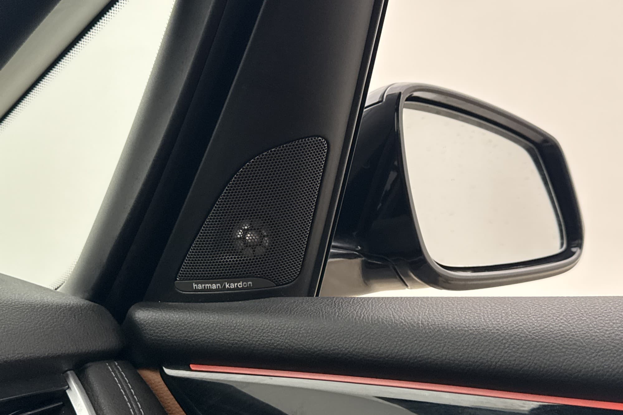 BMW 225xe Active Tourer 224hk M Sport Pano Skinn H/K Kamera