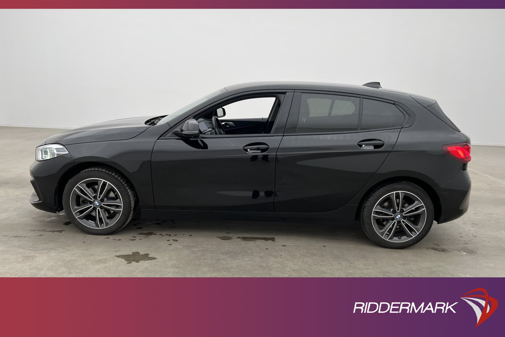 BMW 118 i 140hk Sport line Dragkrok PDC 0,5L/mil
