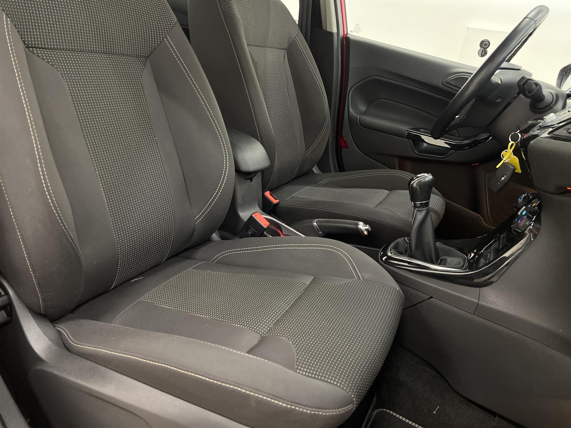 Ford Fiesta 1.0 EcoBoost 100hk P-Sensor Låg Skatt 0,46L/mil