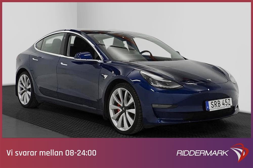 Tesla Model 3 Performance AWD 510hk Svensksåld Autopilotexteriör
