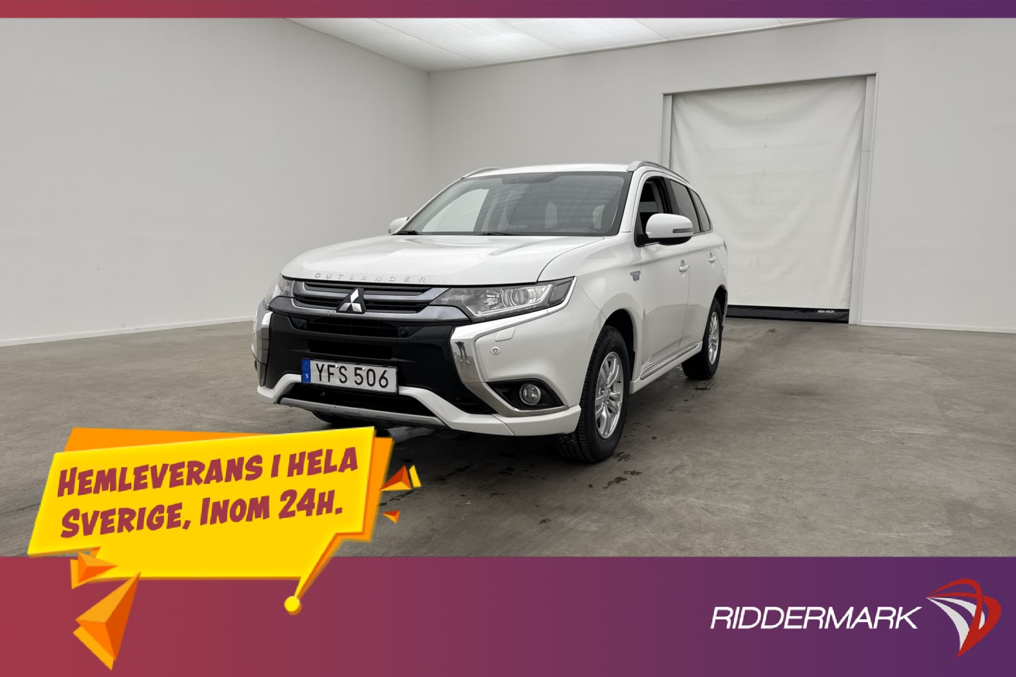 Mitsubishi Outlander PHEV 4WD Kamera Drag Skinn/Alcantara